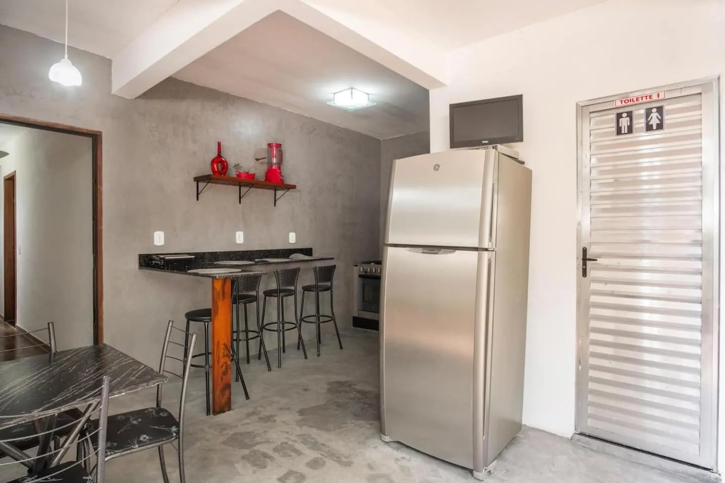 Kitchen or kitchenette in Pousada Entre Folhas