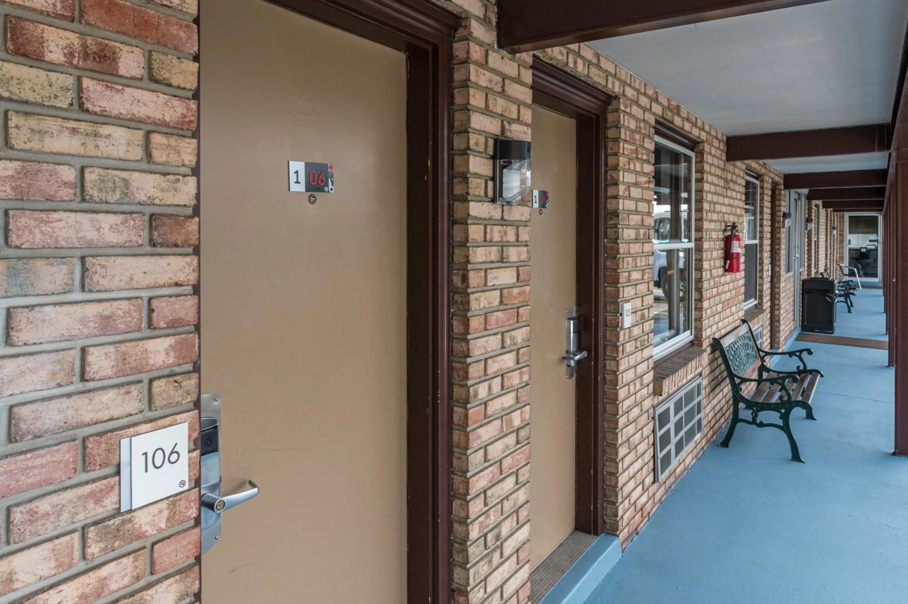 Property building in Sunrise Inn Hershey