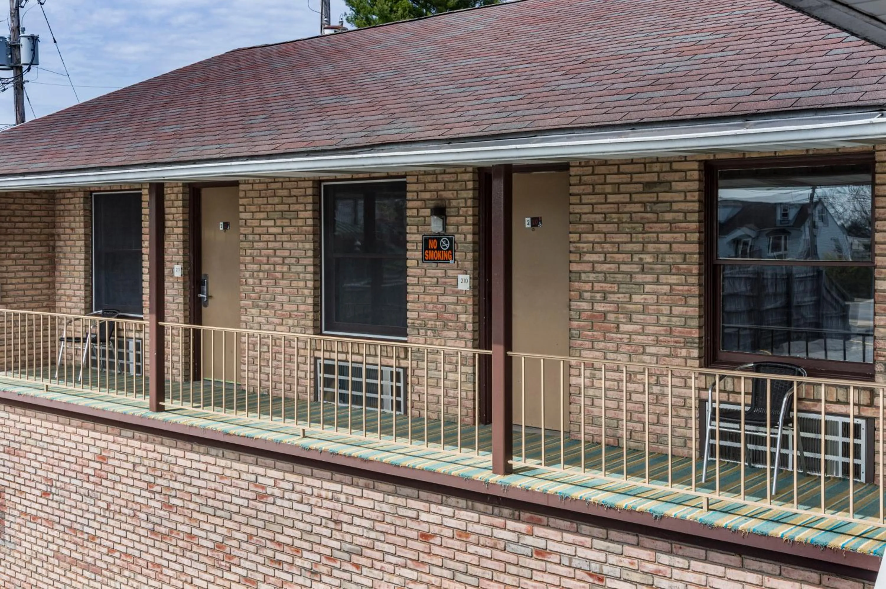 Property building in Sunrise Inn Hershey