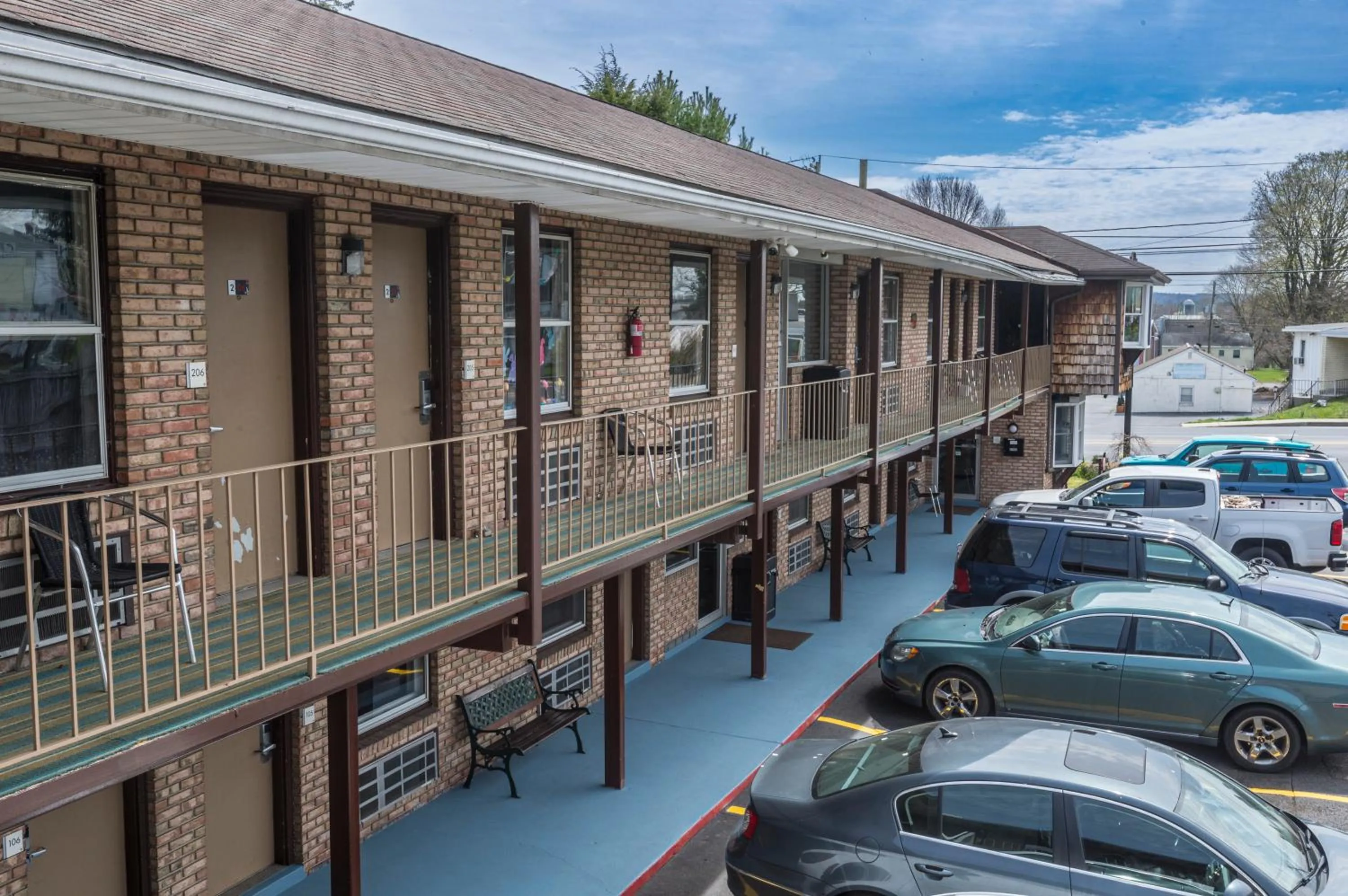 Property building in Sunrise Inn Hershey