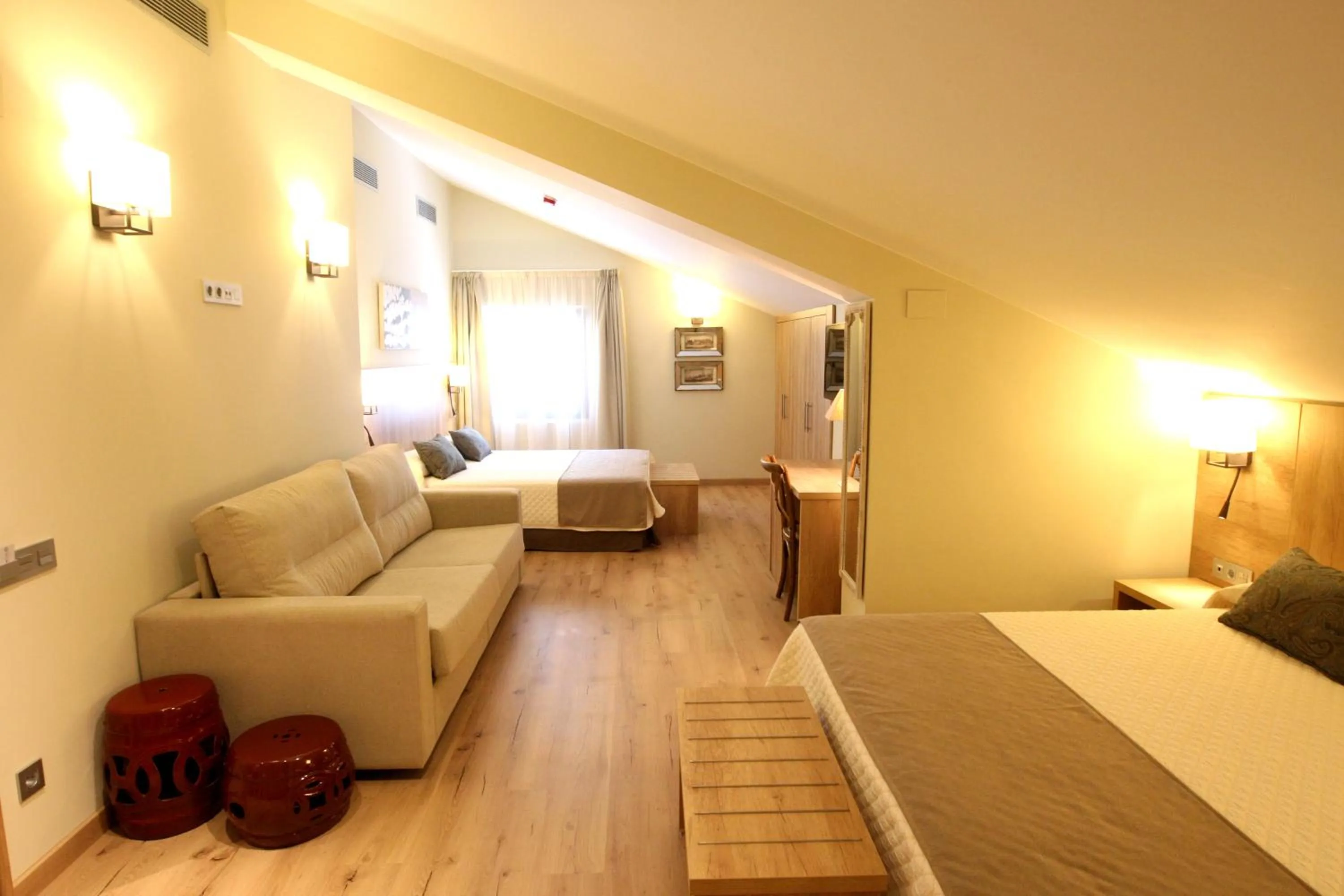 Bed in Hotel & Spa Real Villa Anayet