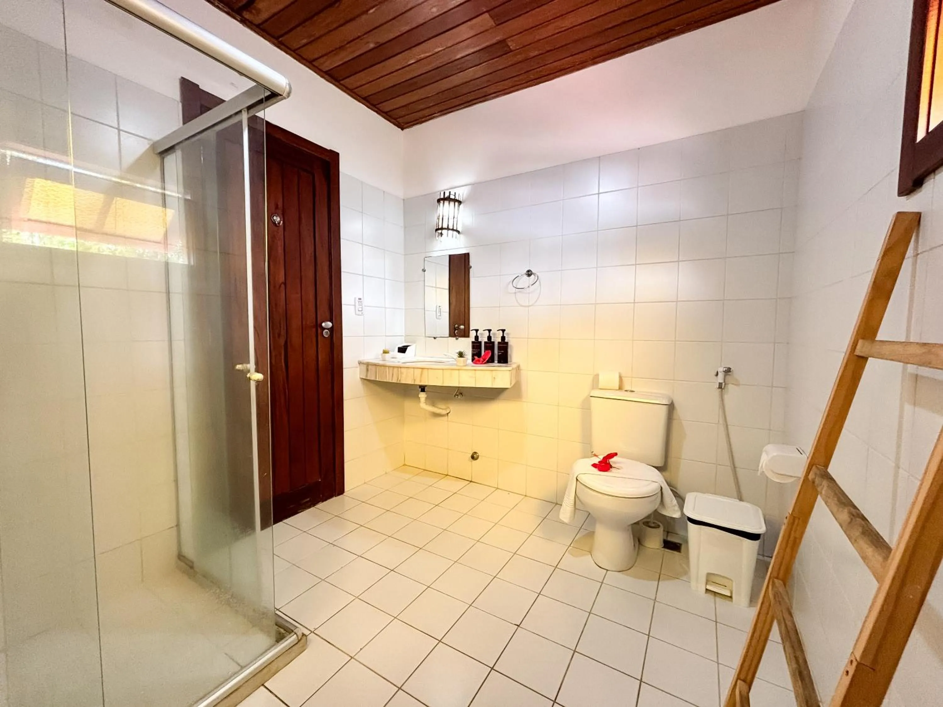 Bathroom in Chez Max Pousada