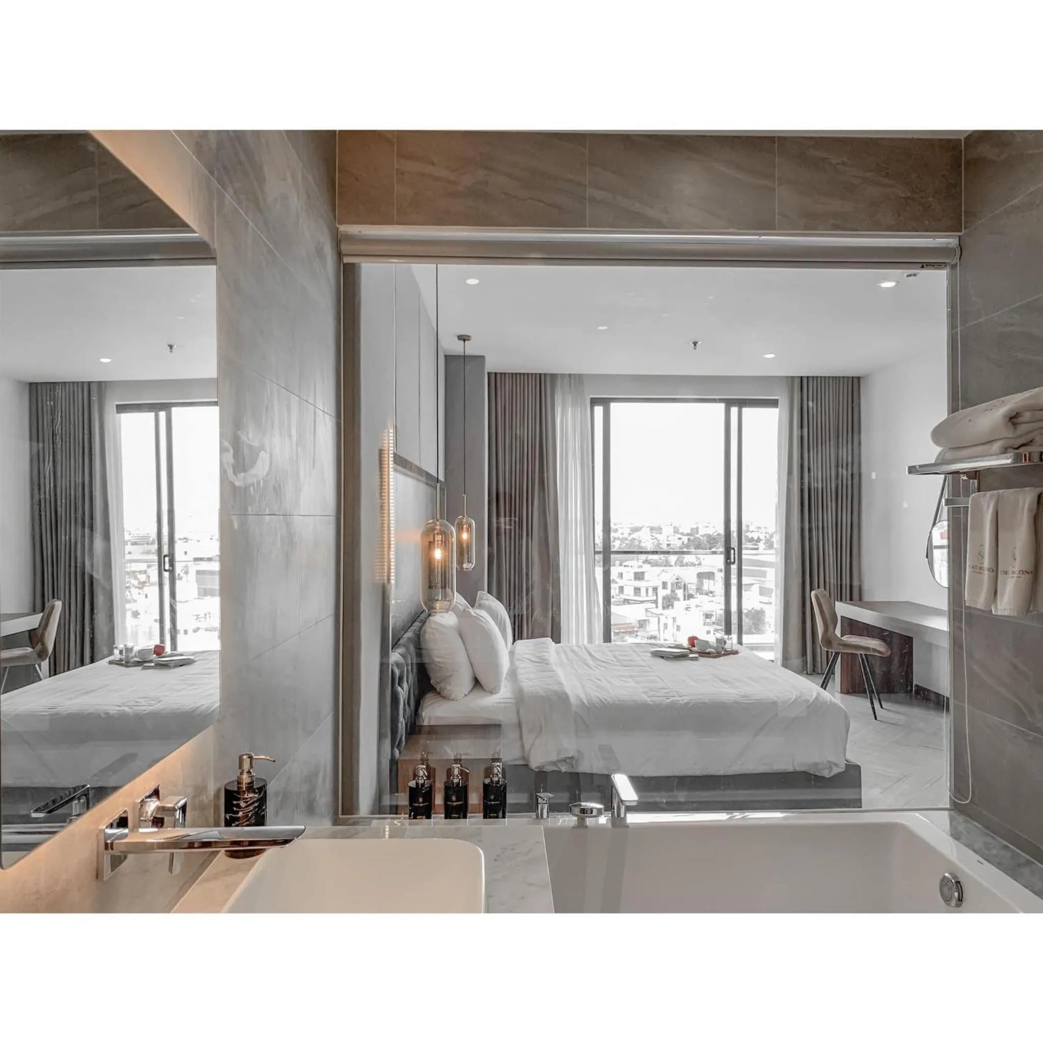 Bed in CHAU KHUONG HOTEL