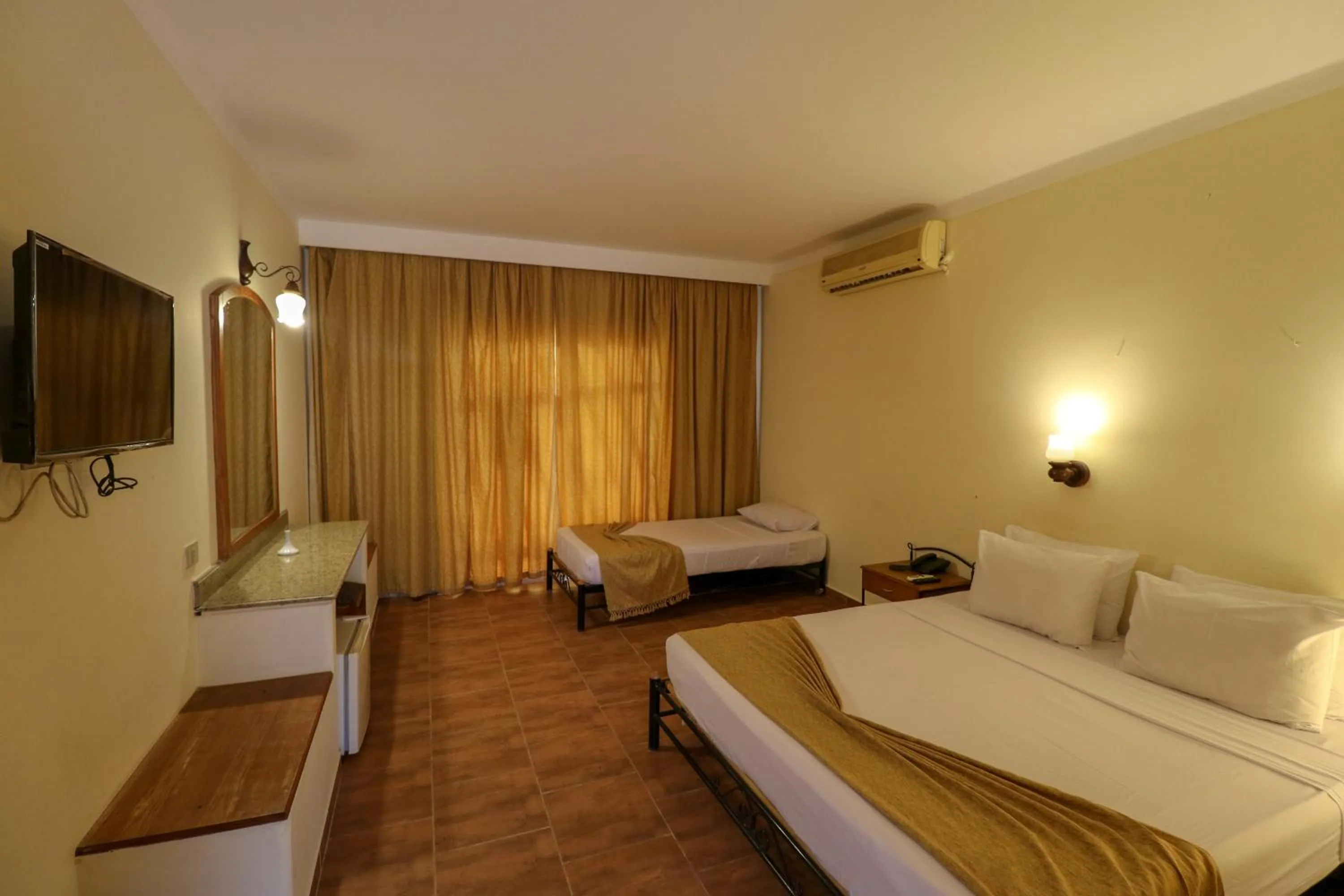 Photo of the whole room in Panda resort