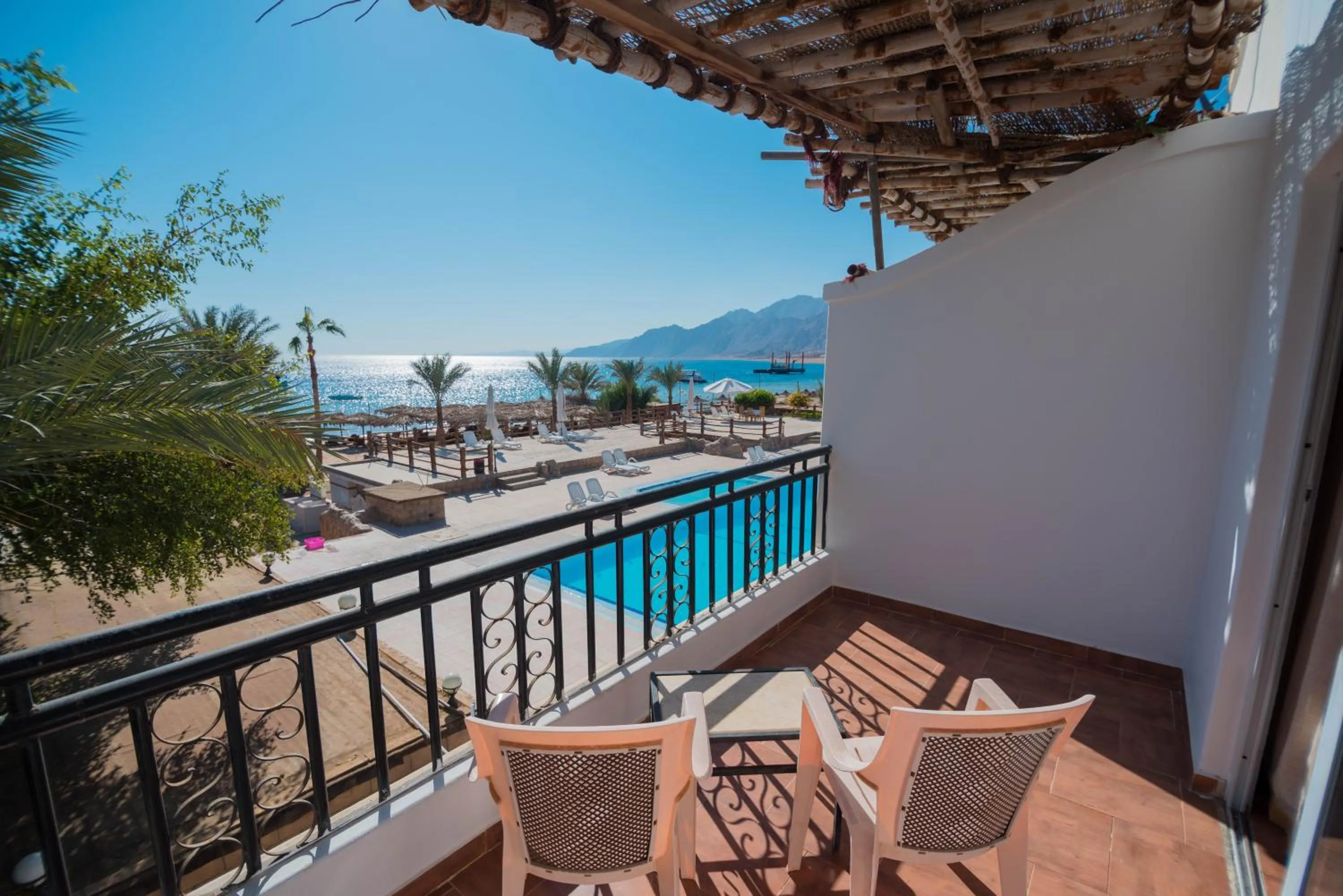 Balcony/Terrace in Panda resort
