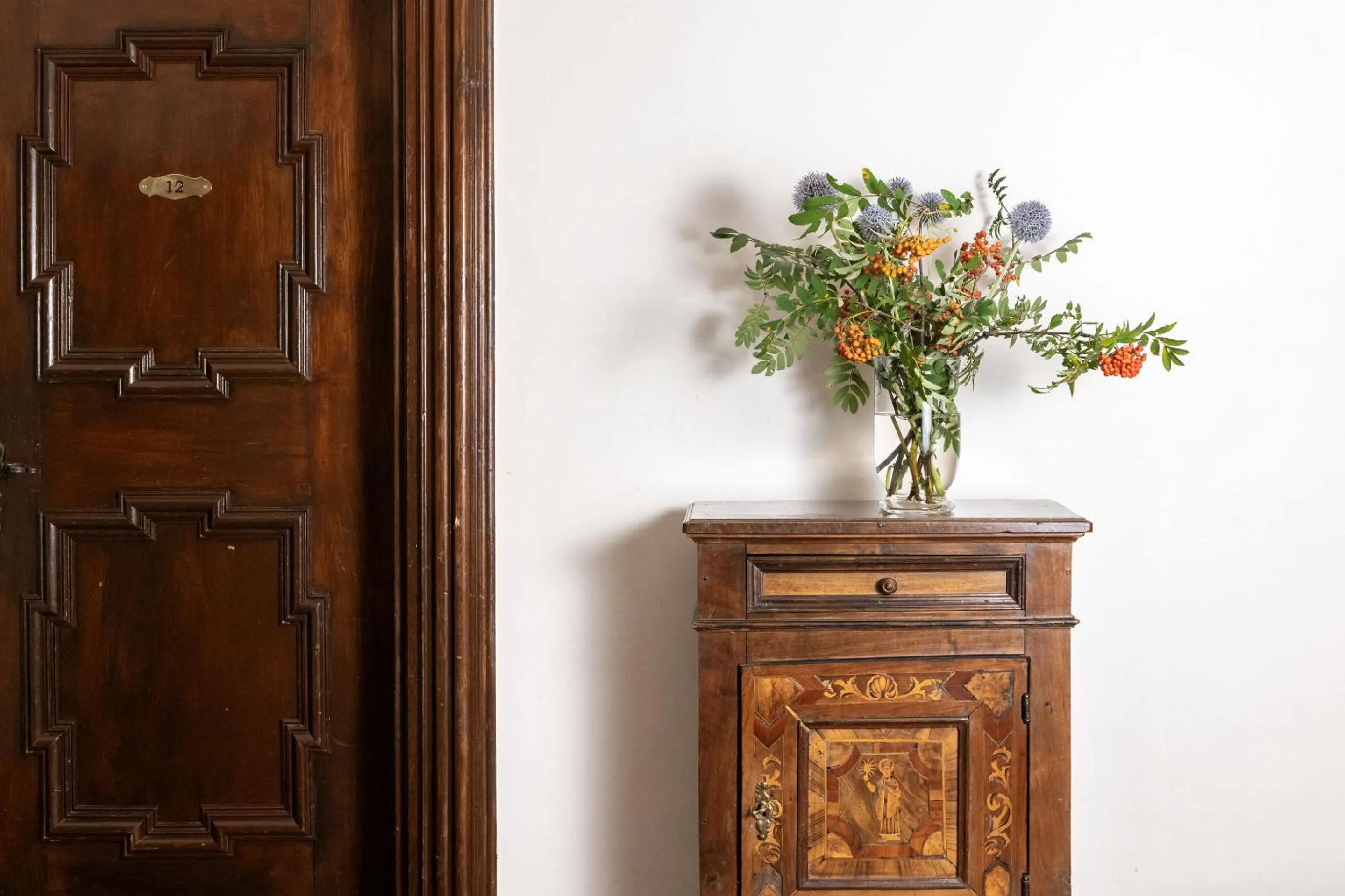 Decorative detail in Hotel Chesa Spuondas