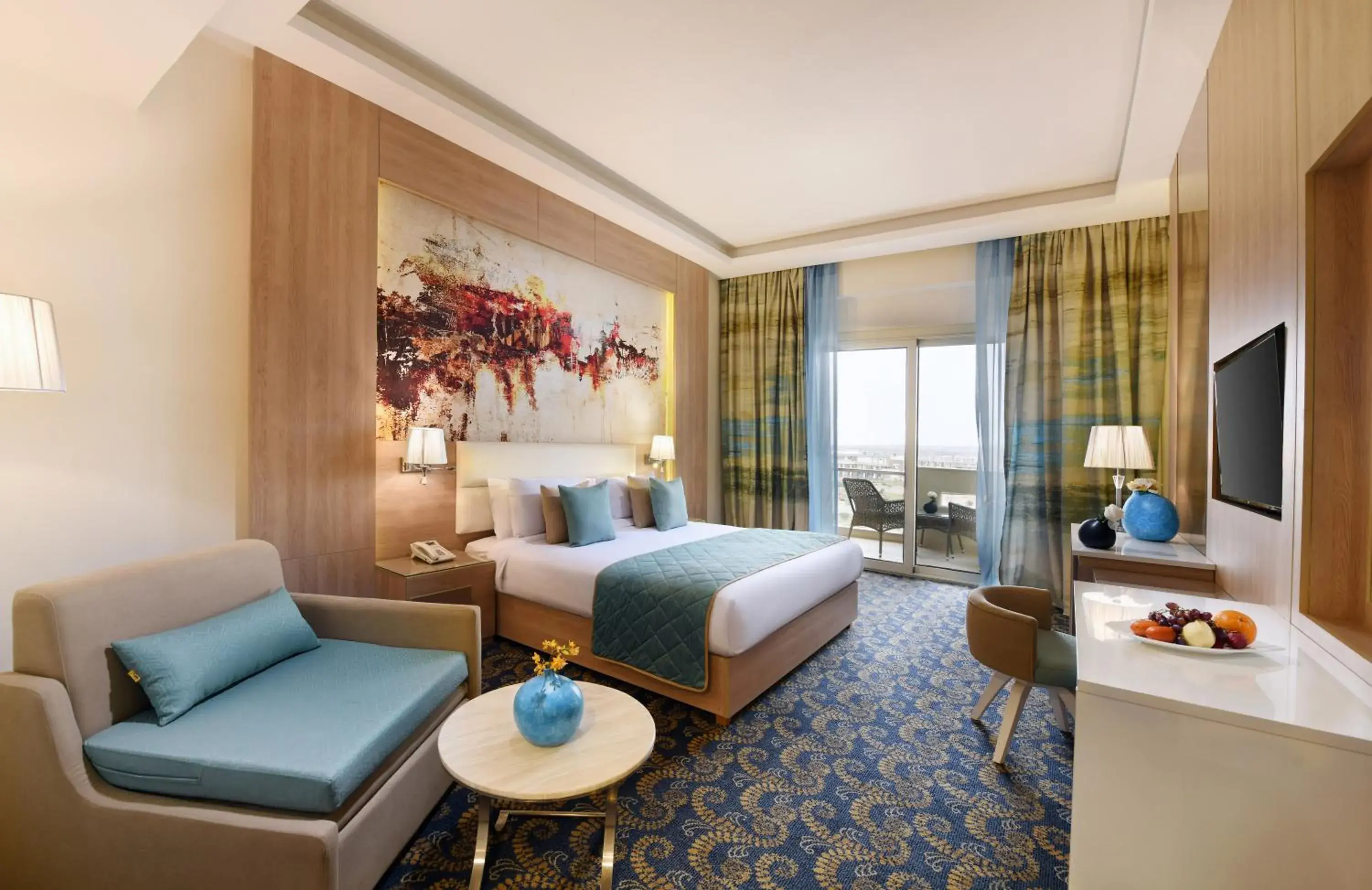 Standard Double Room with Pool View in Tolip Gardens Hotel Standard Double Room with Pool View in Tolip Gardens Hotel