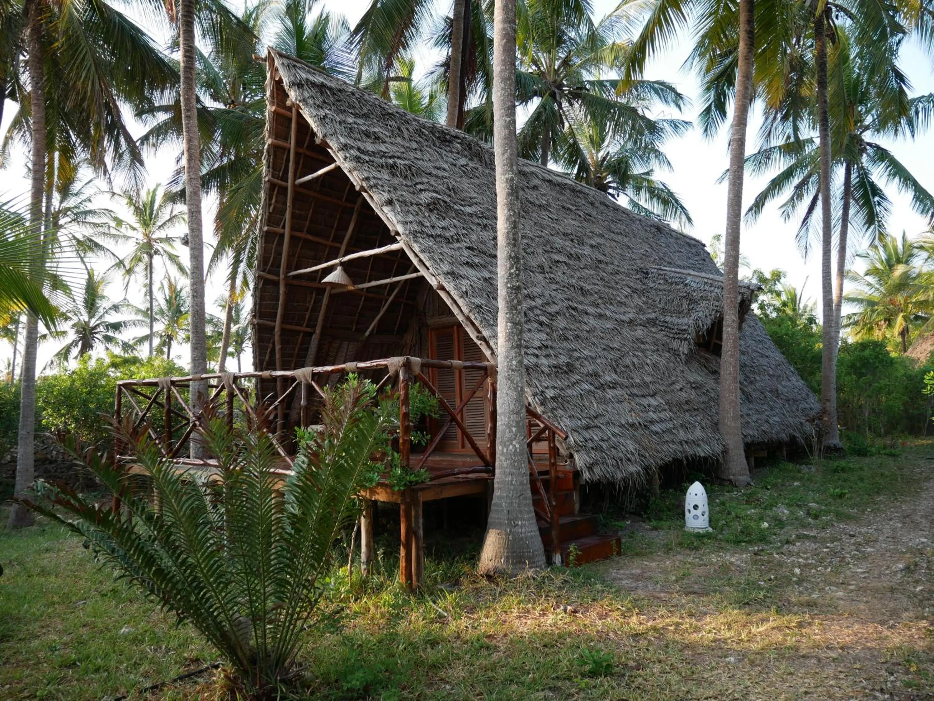 COCO REEF ECOLODGE