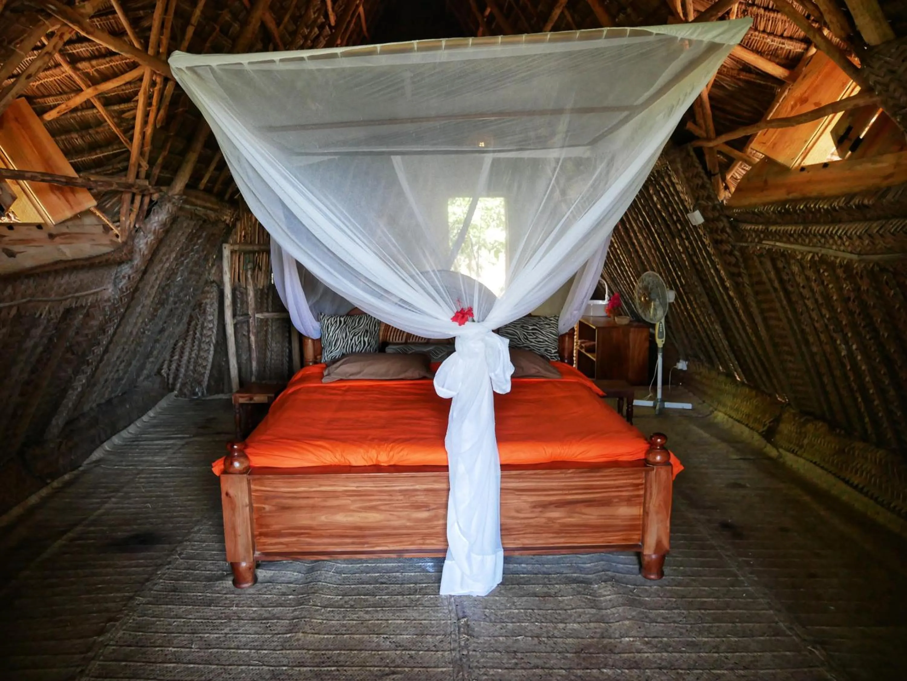 Bedroom, Bed in COCO REEF ECOLODGE