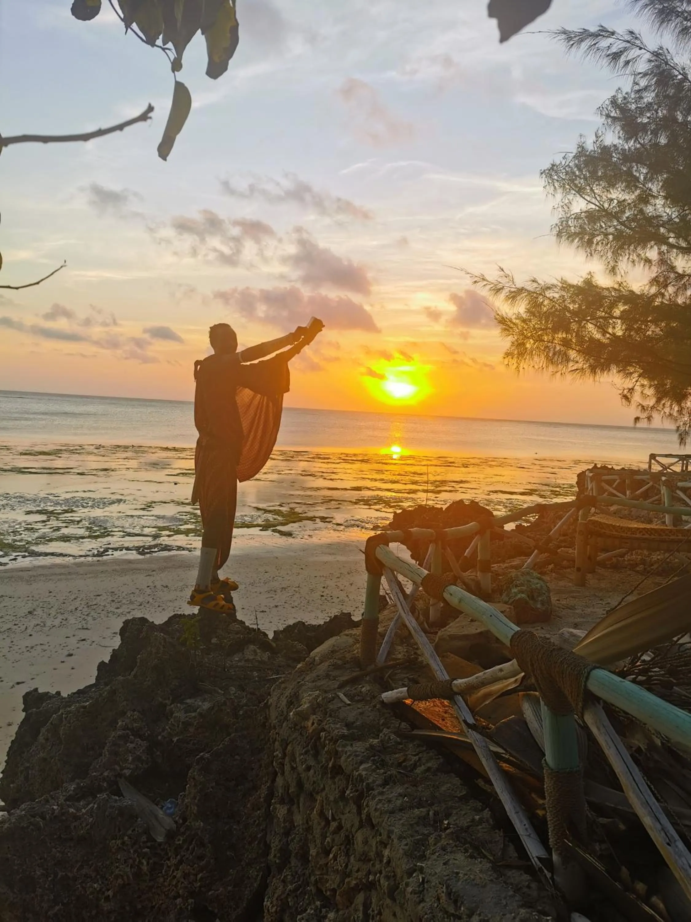 COCO REEF ECOLODGE