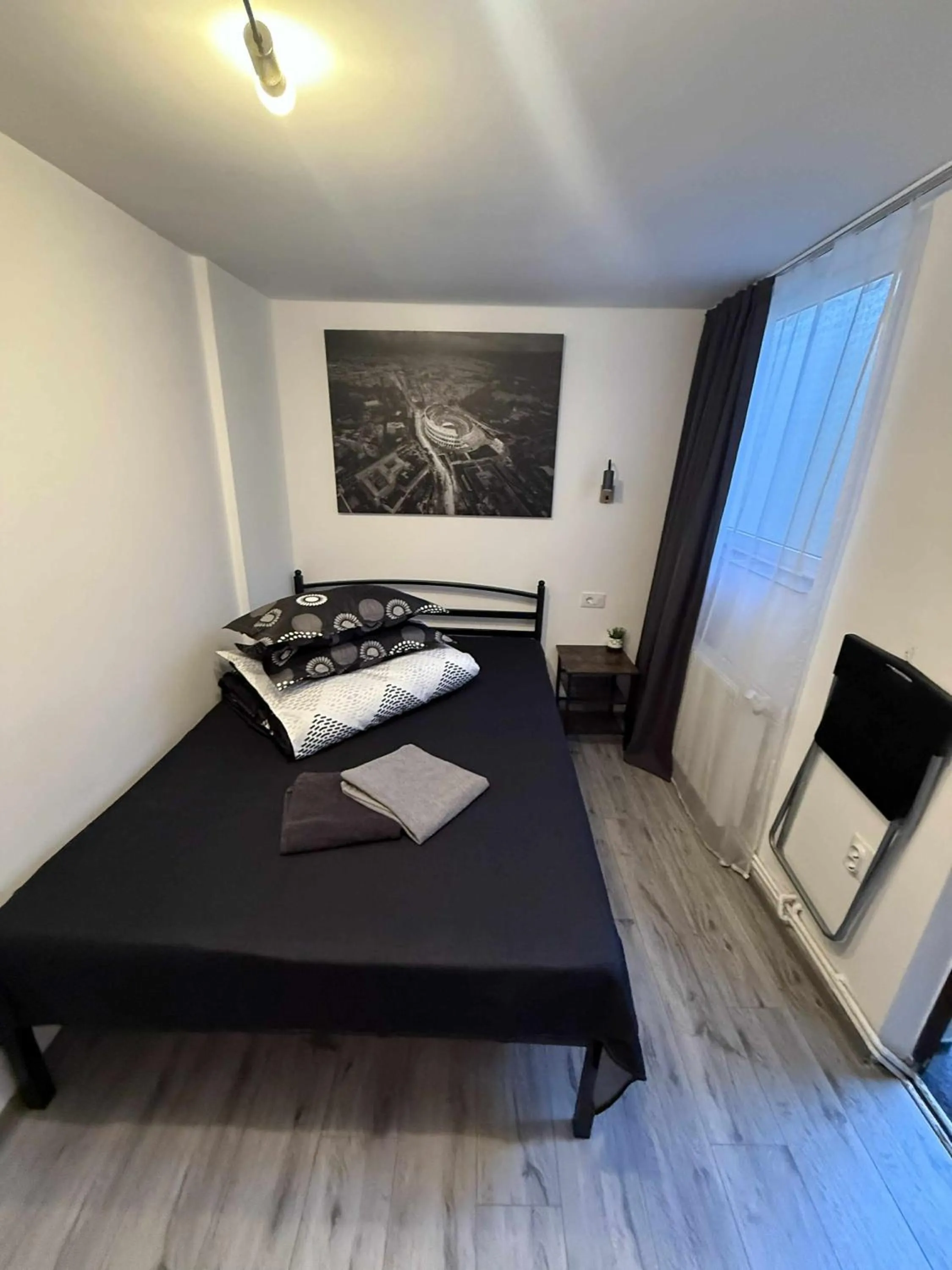 Photo of the whole room, Bed in Casa Bucovineană