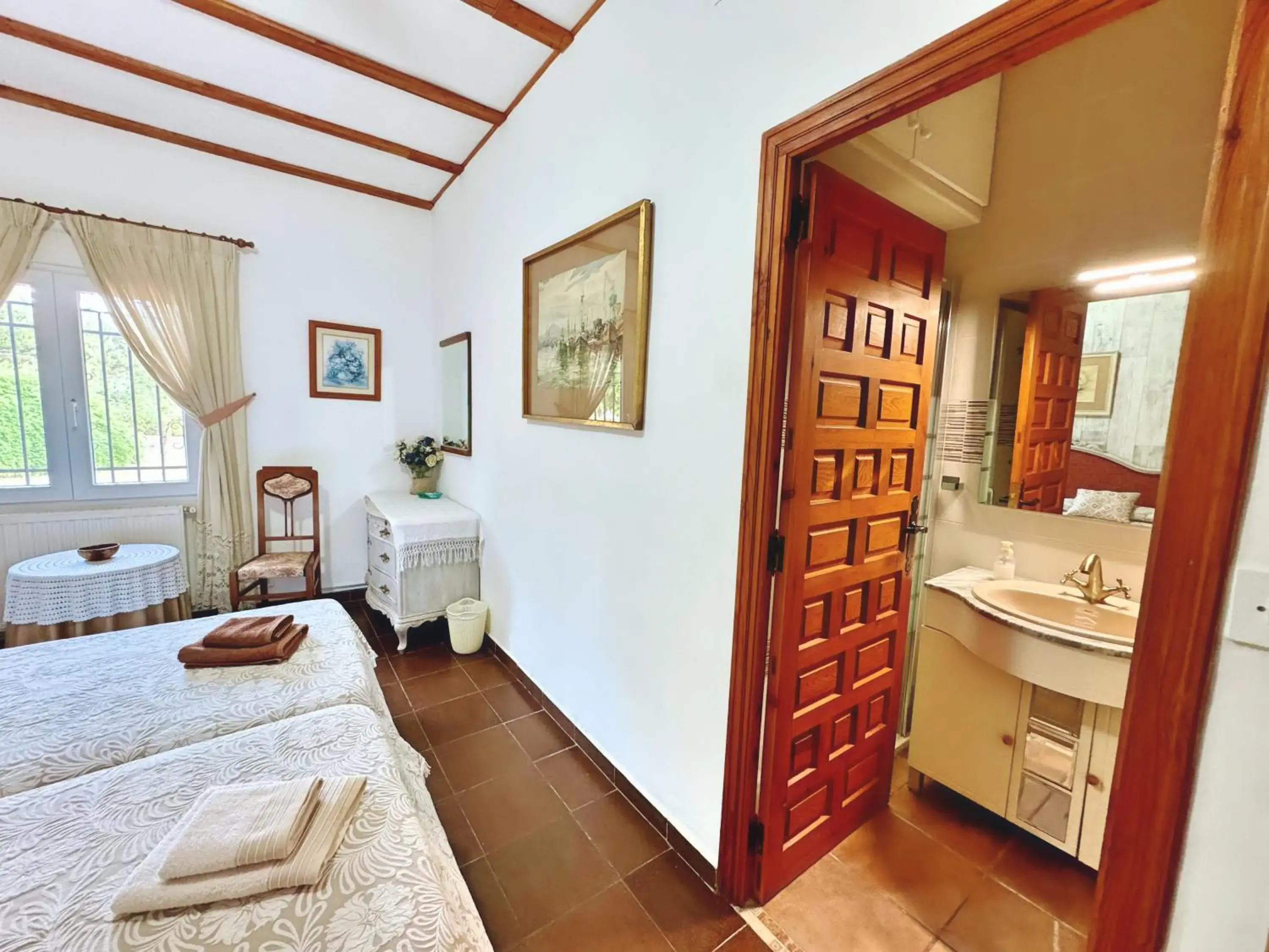 Twin Room in Casa Rural Aire Twin Room in Casa Rural Aire