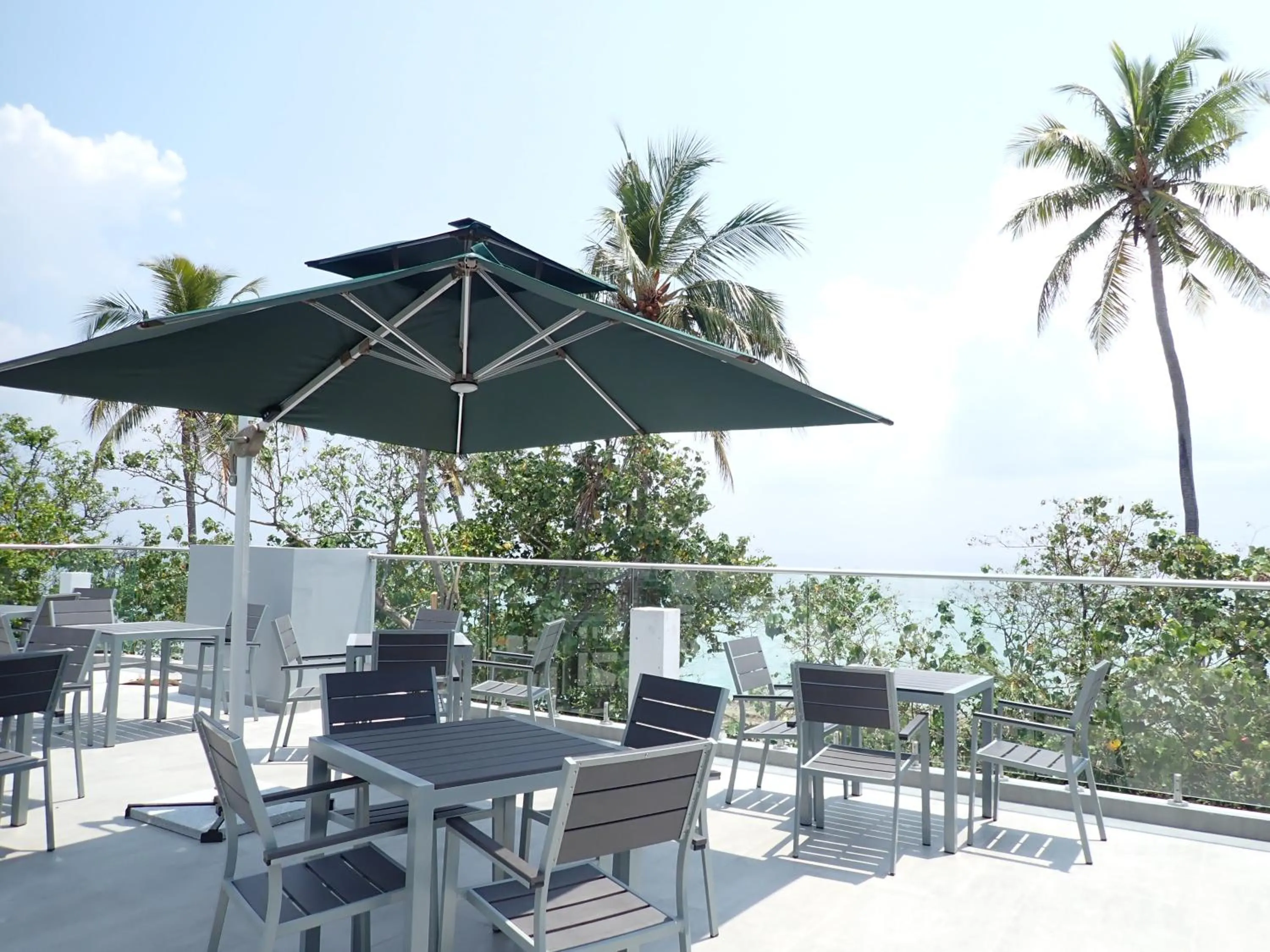 Restaurant/places to eat in Wow Inn Keyodhoo