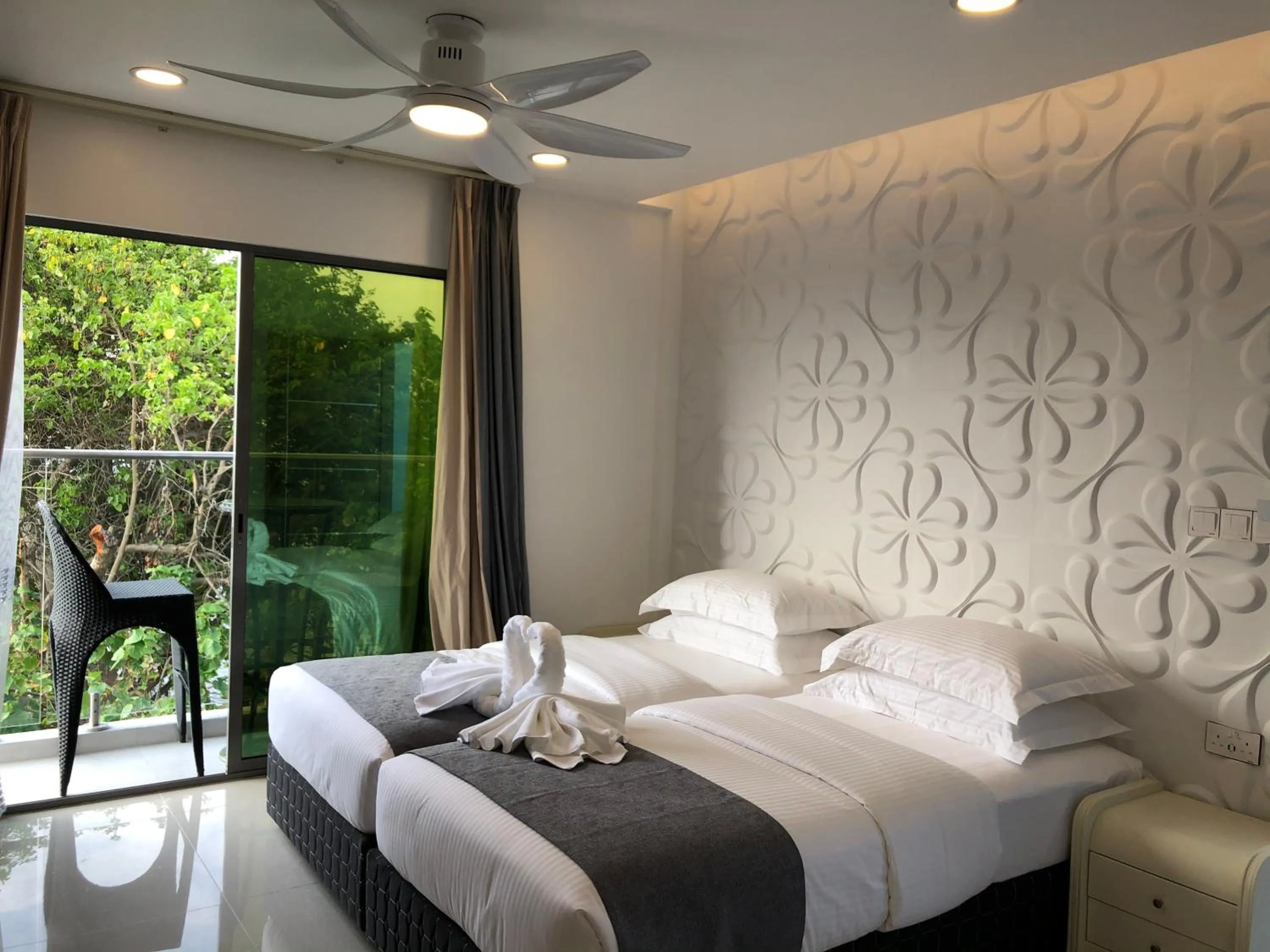 Bedroom, Bed in Wow Inn Keyodhoo