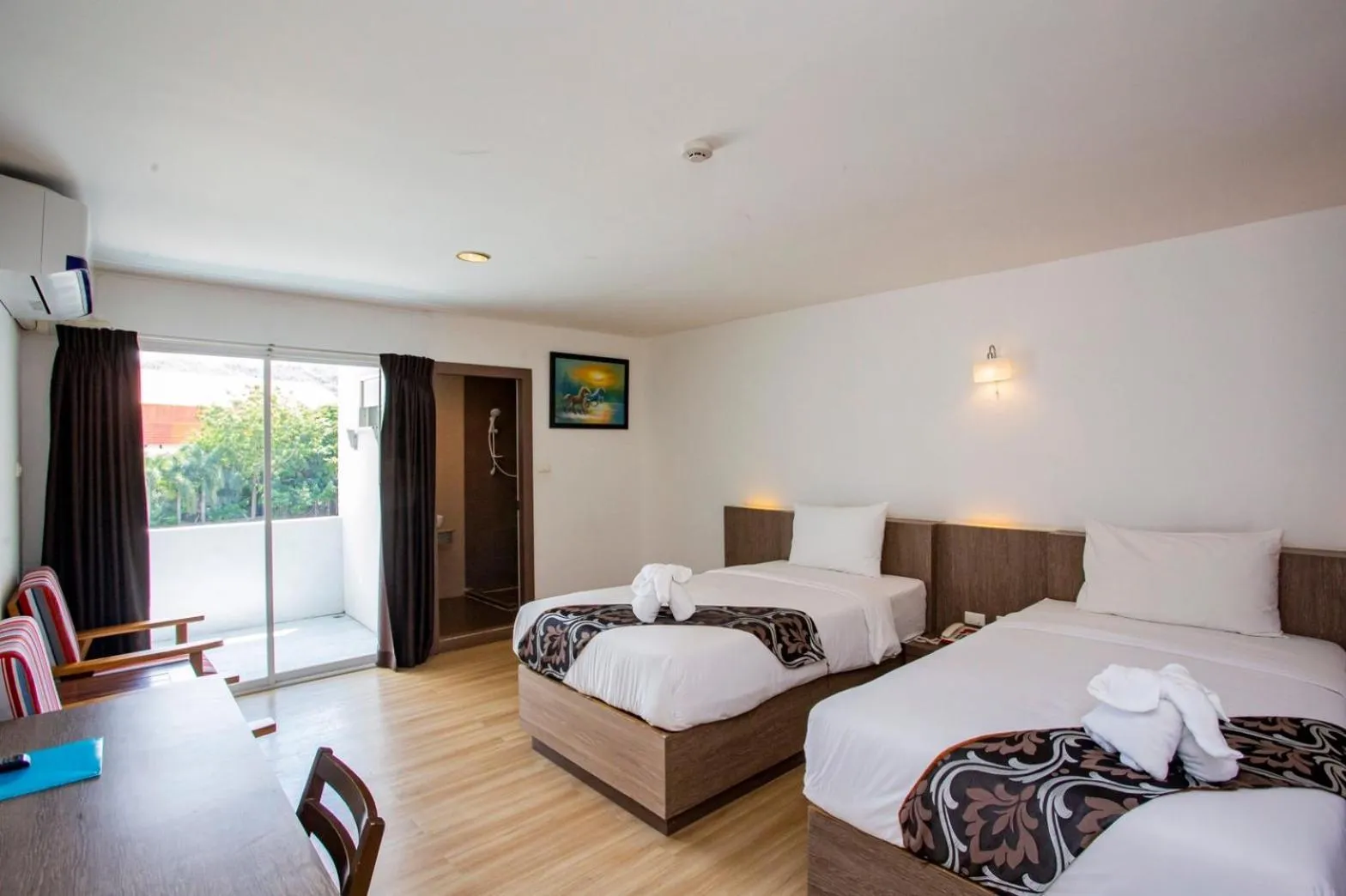 Bedroom in Sea Paradise Hotel Sattahip