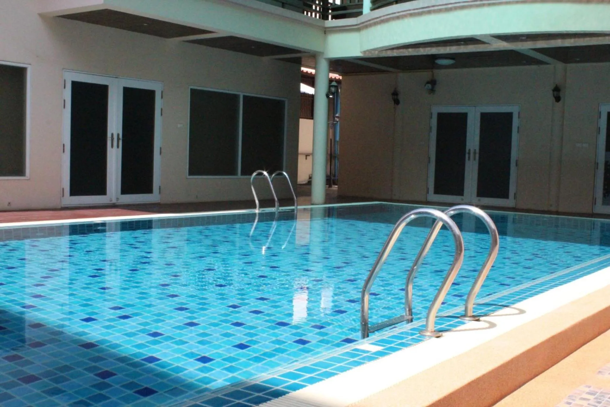 Swimming pool in Sea Paradise Hotel Sattahip