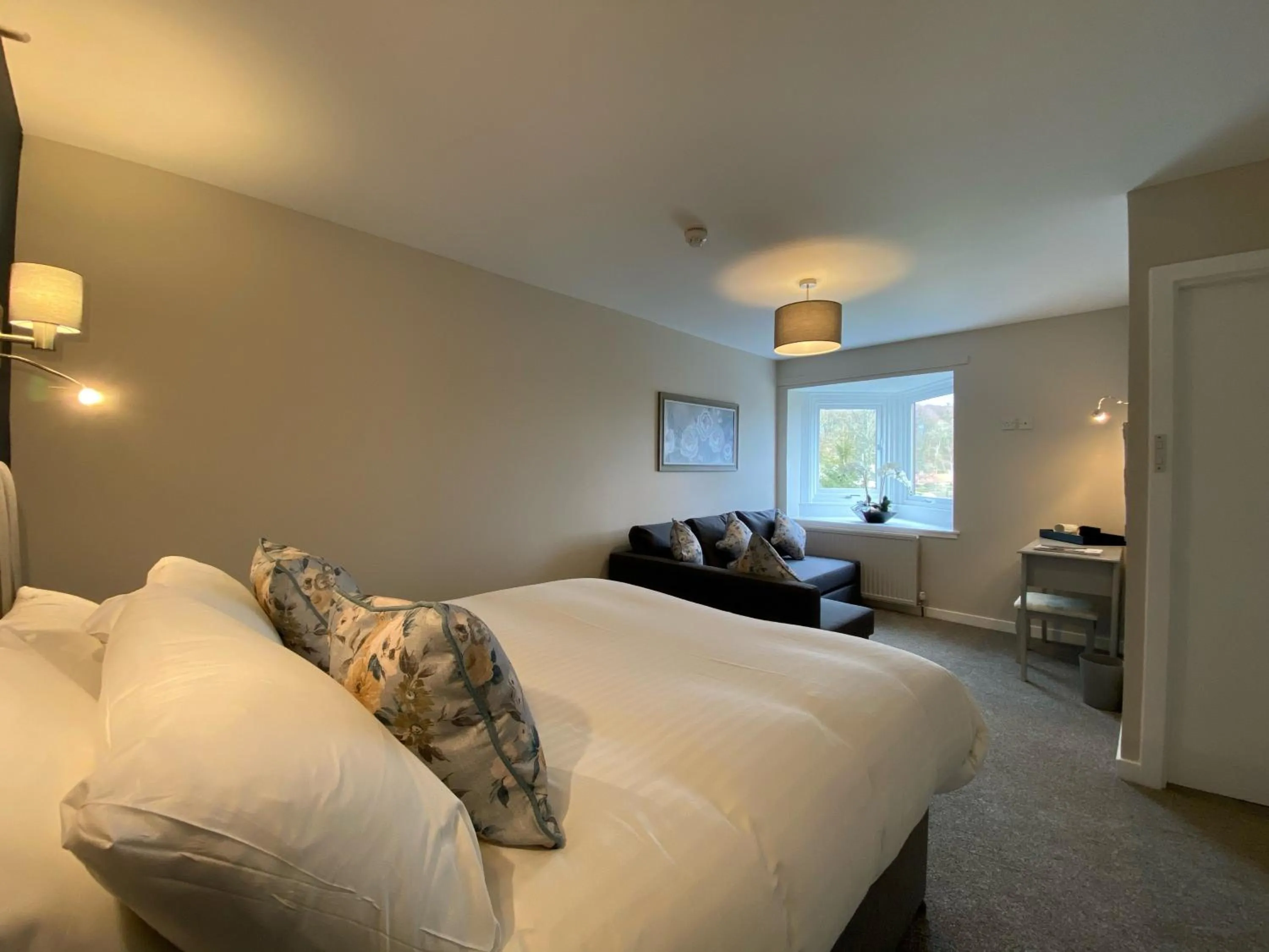 Bed in The Inn At Charlestown