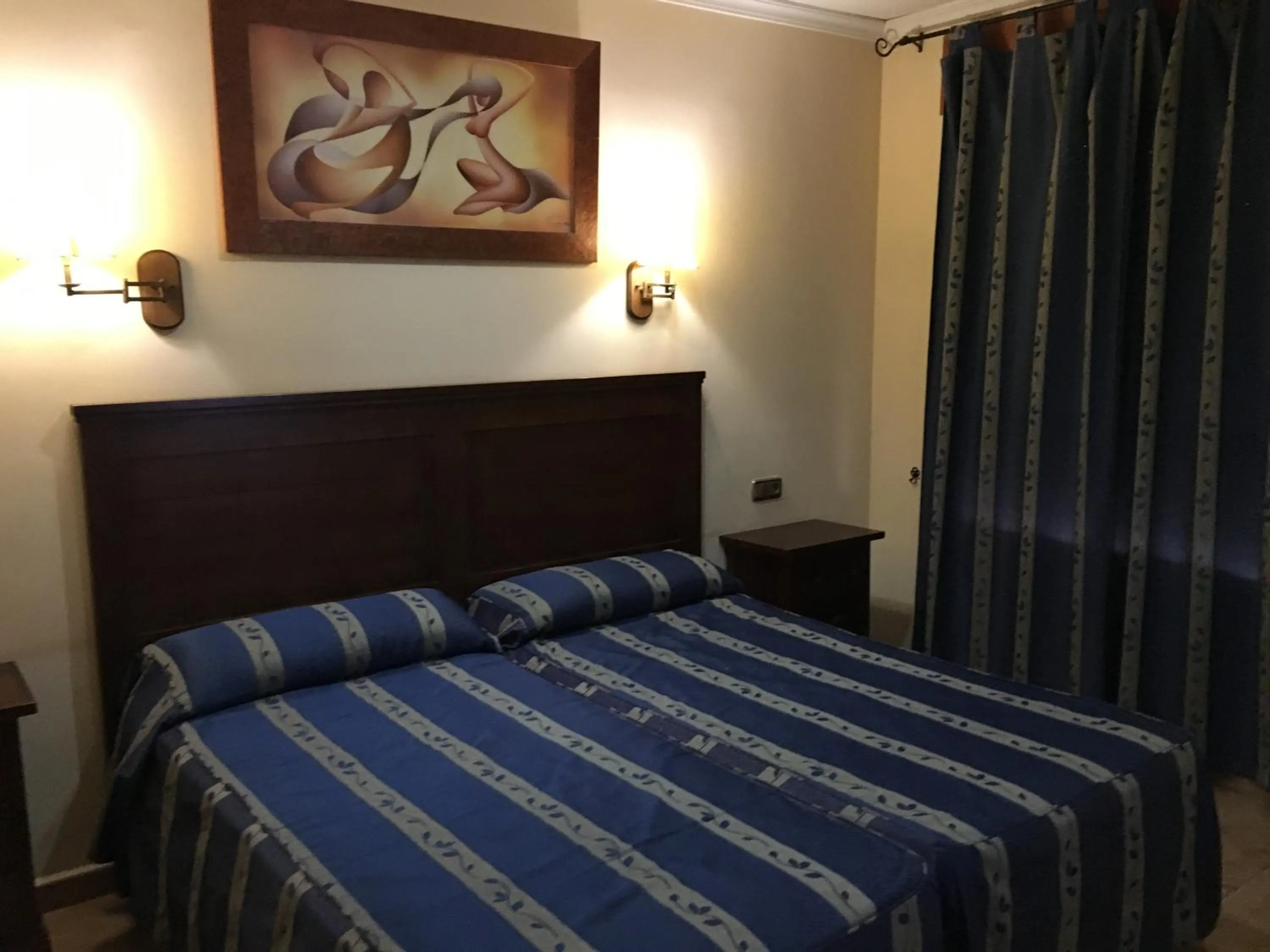 Bed in Hostal Mesón Arboleas