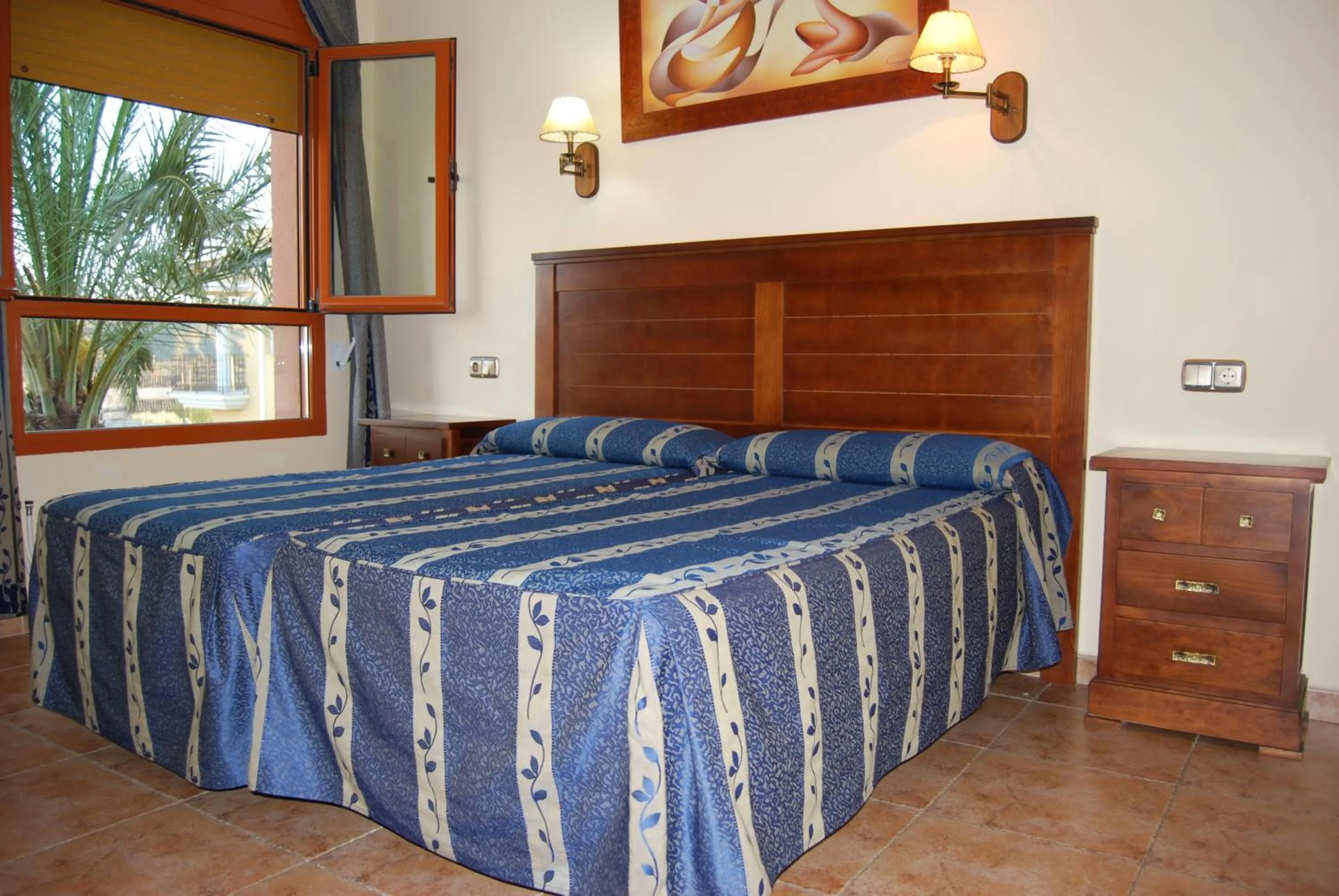 Bed in Hostal Mesón Arboleas