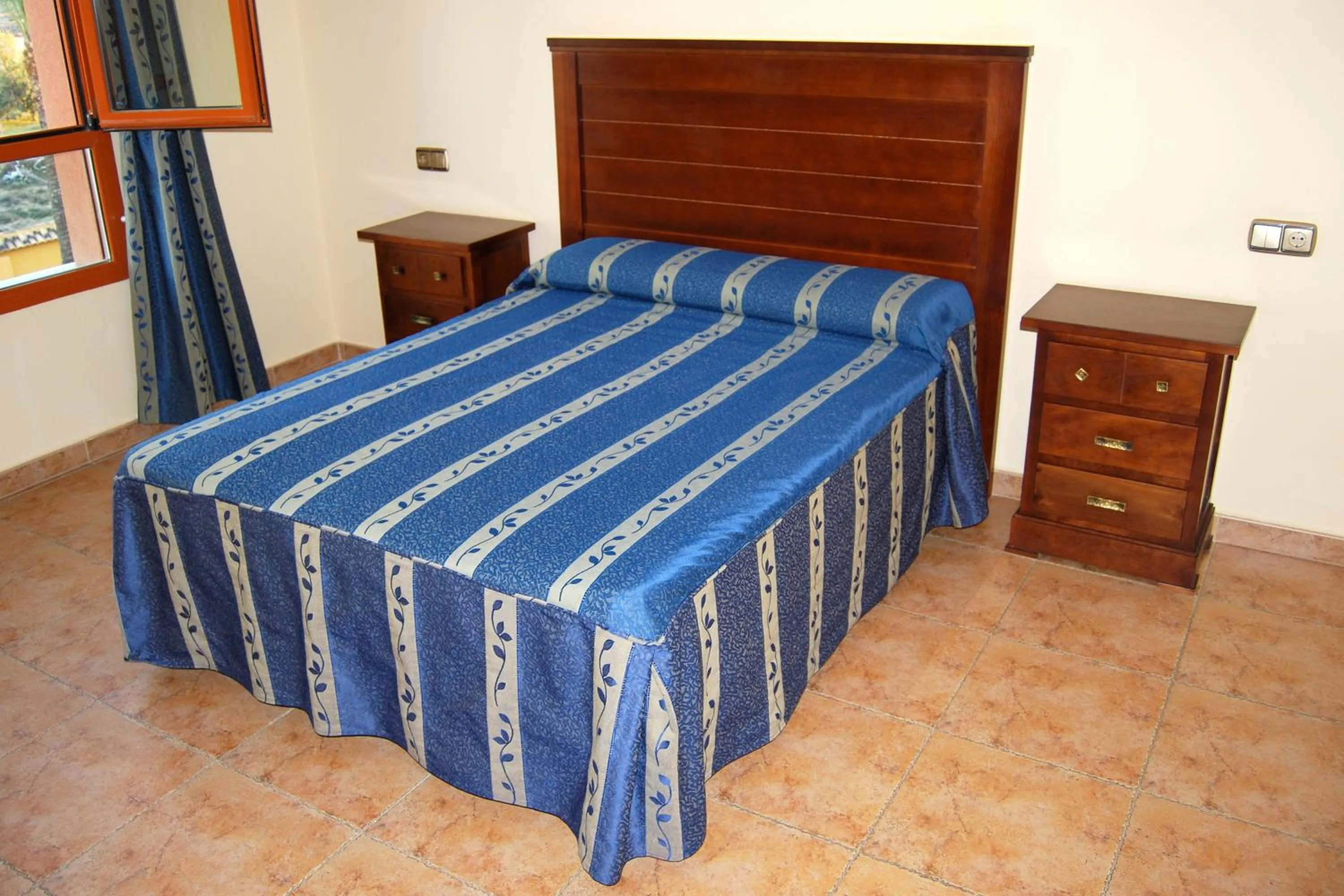Bed in Hostal Mesón Arboleas