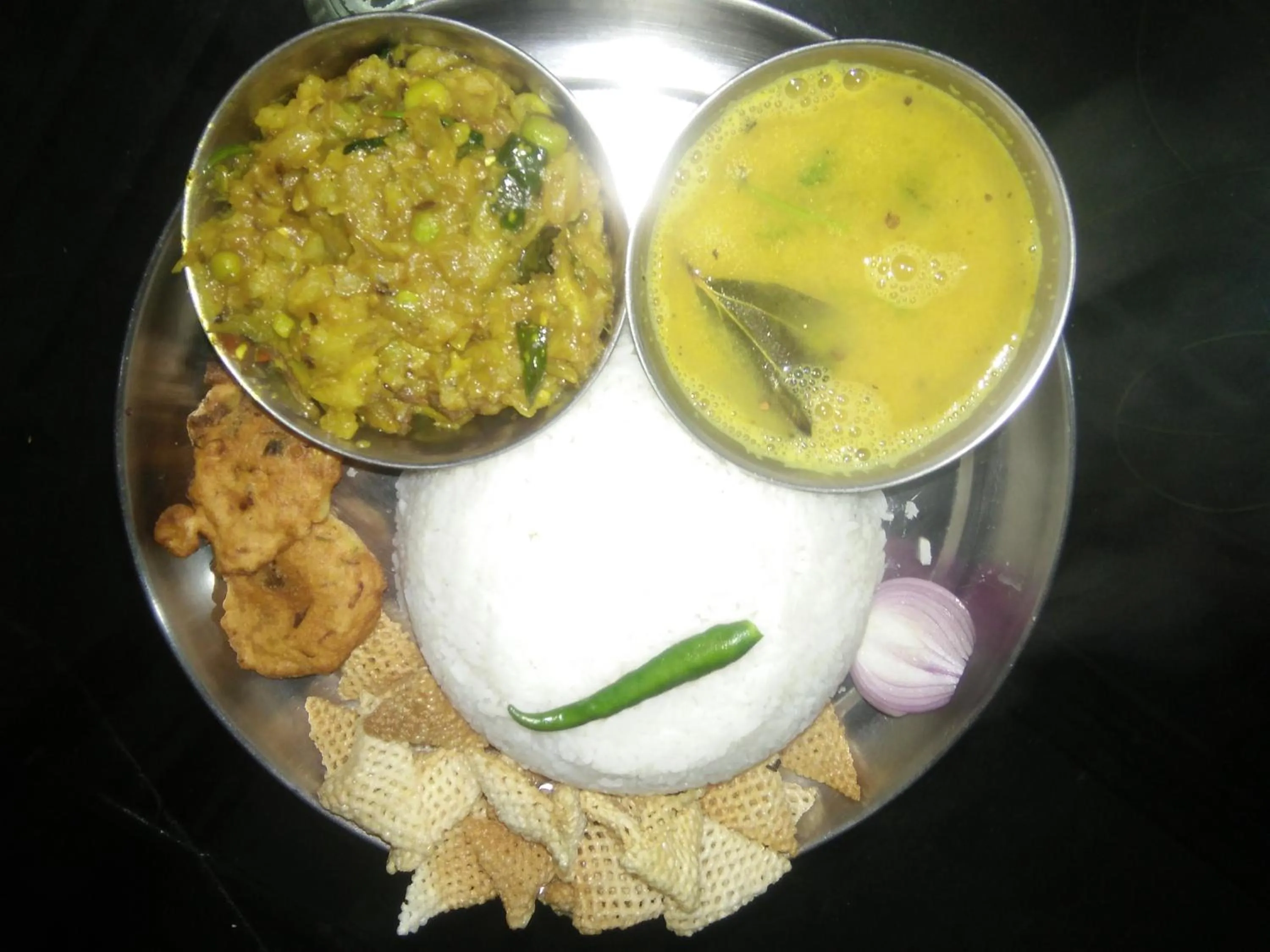 Food in Sukun Guest House