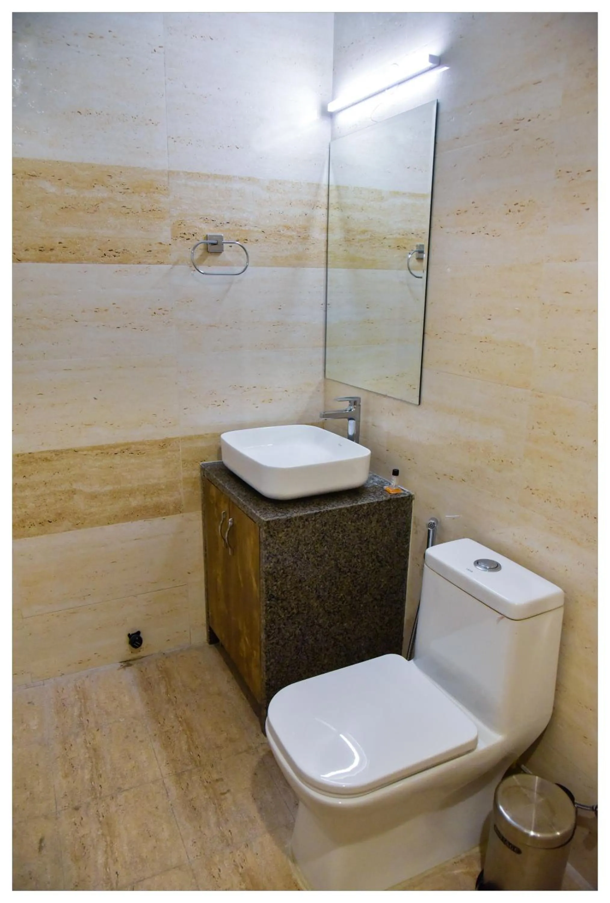 Bathroom in Hotel Siddharsh Heritage