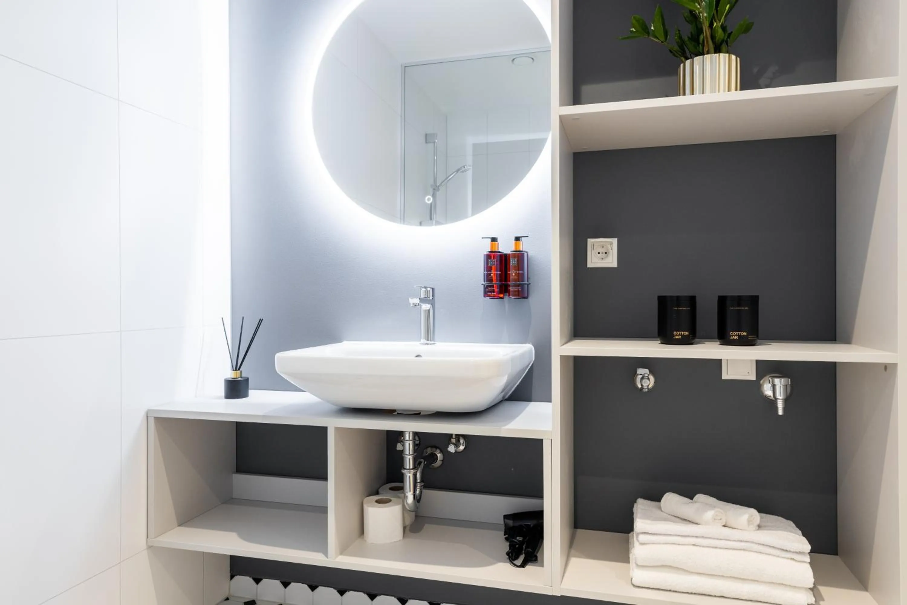 Bathroom in Bob W Tallinn City Centre - Ambassador