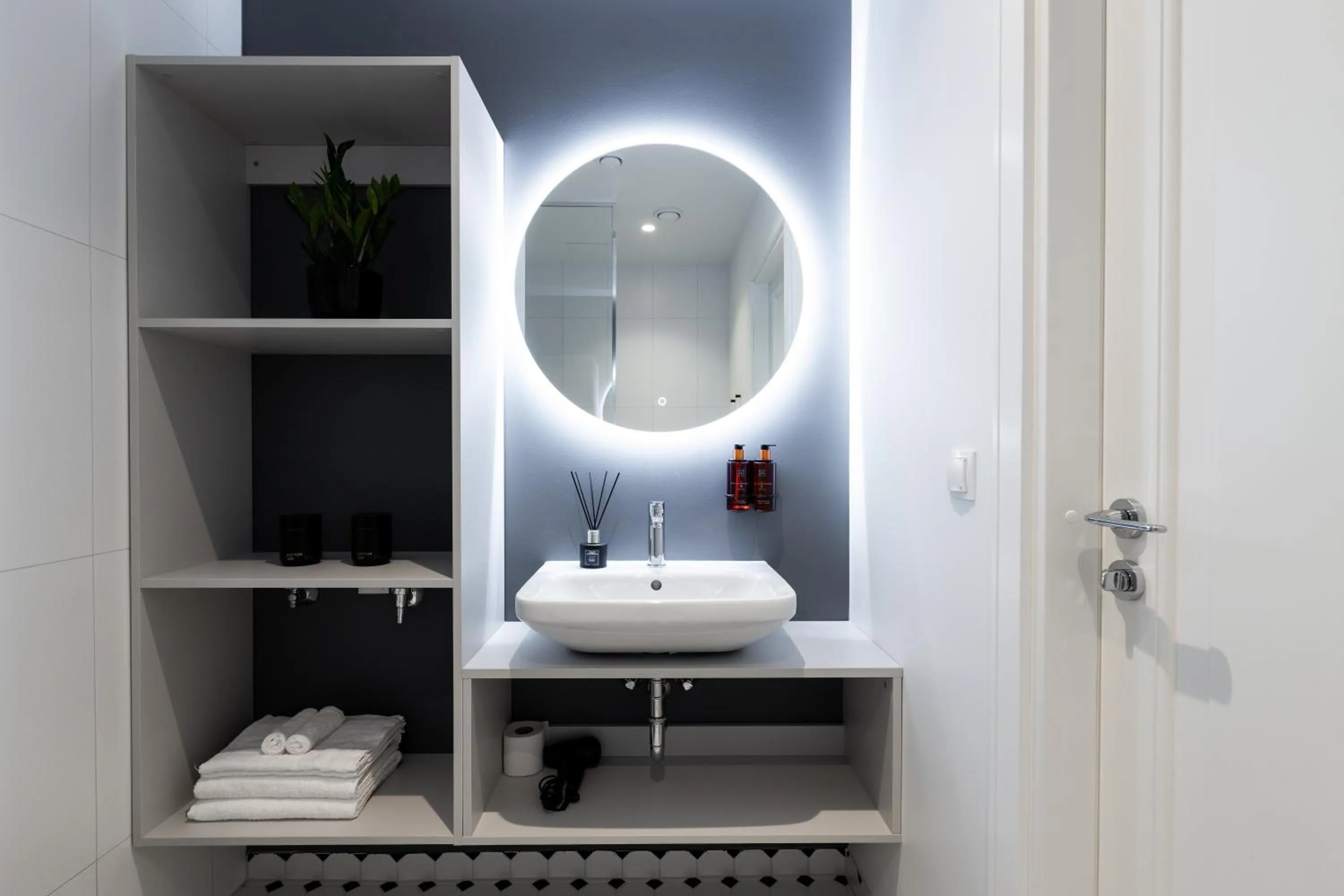 Bathroom in Bob W Tallinn City Centre - Ambassador