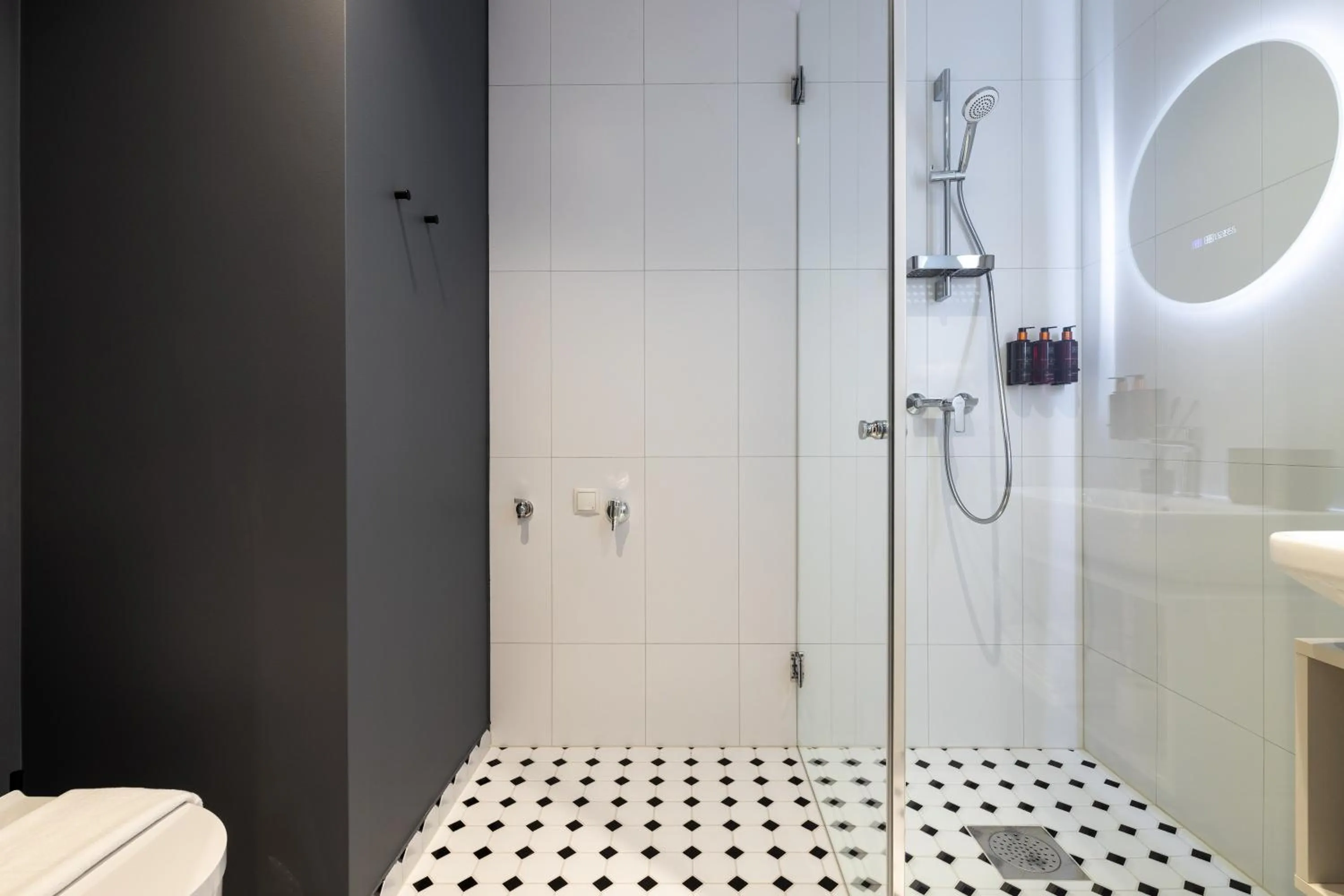 Bathroom in Bob W Tallinn City Centre - Ambassador