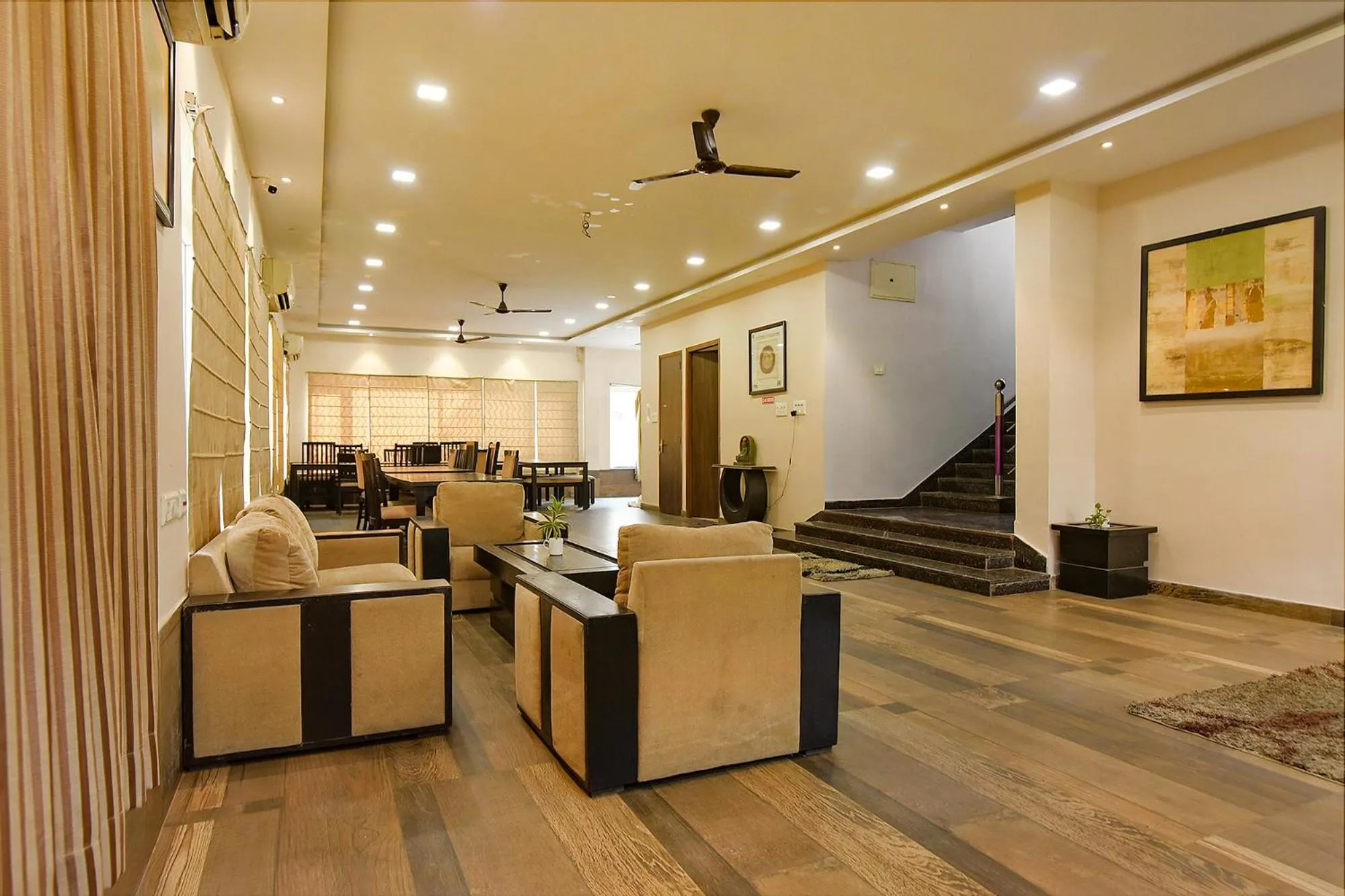 Living room in FabHotel Aadorlys