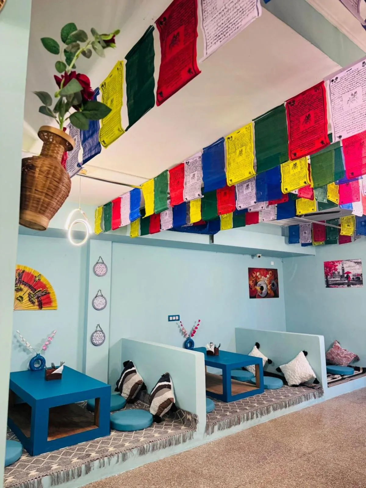 Restaurant/places to eat in Blue Moon Residency Hotel & Restaurant