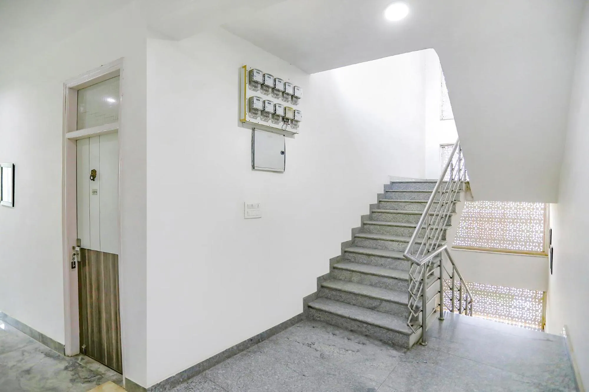 Lobby or reception in FabHotel Aravali Suites