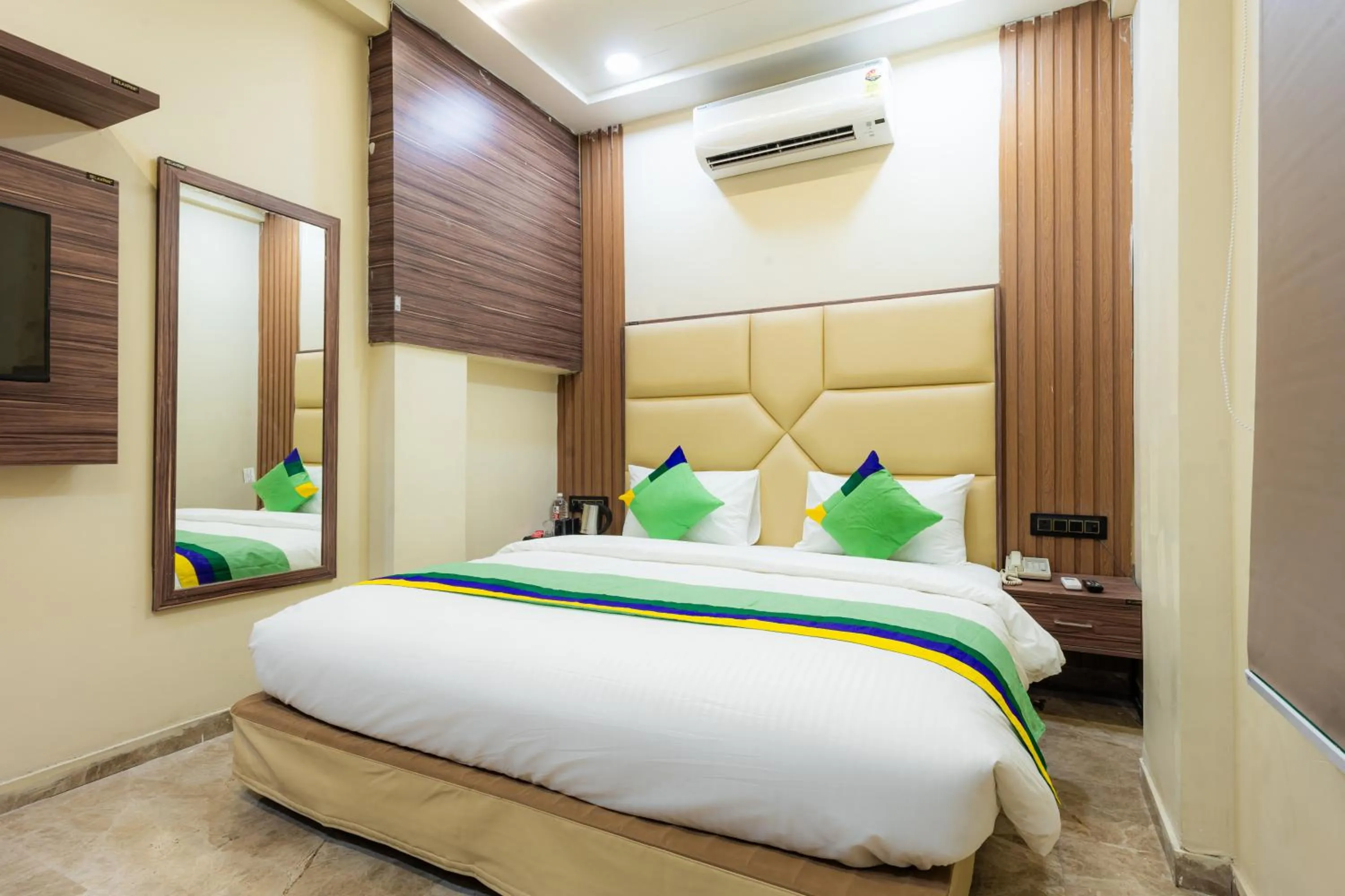 Standard Double Room - single occupancy in Treebo City Center