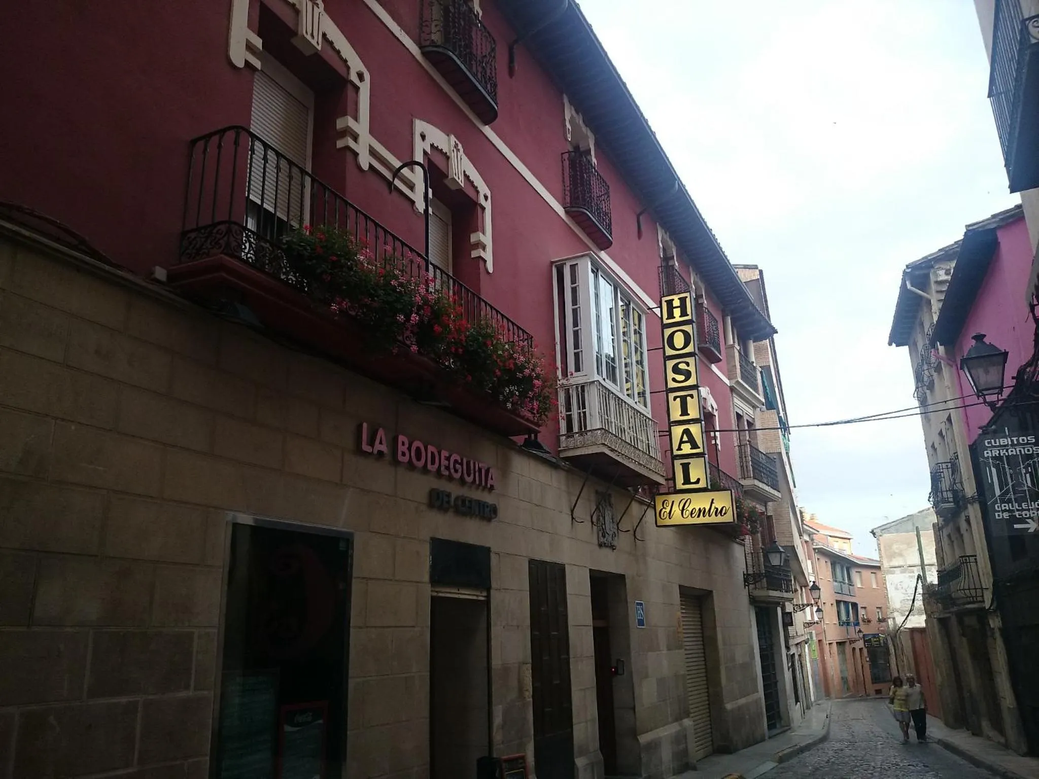 Facade/entrance in Hostal El Centro