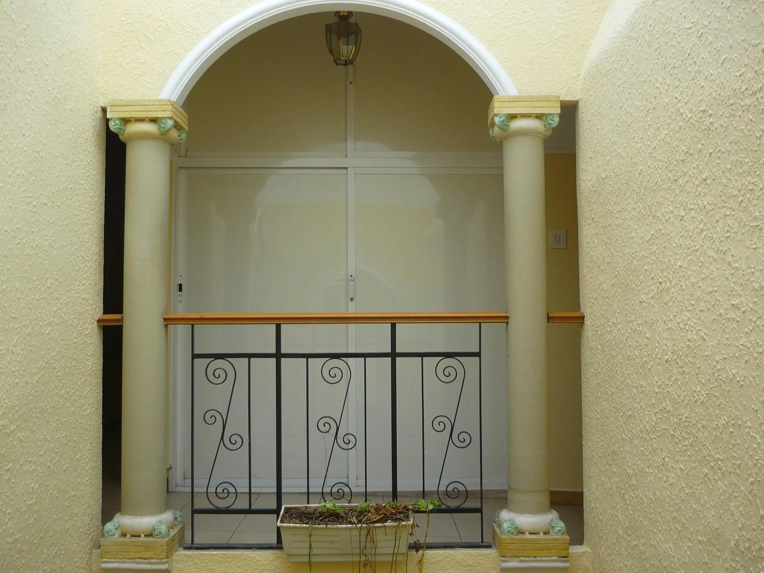 Area and facilities in Hostal El Centro