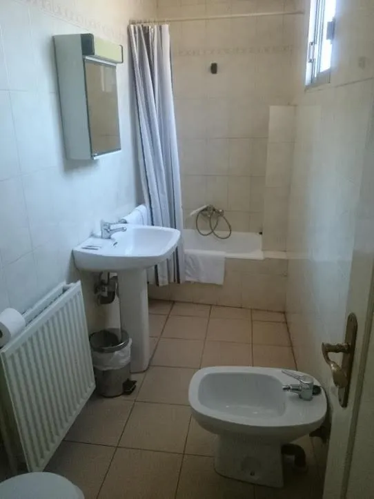 Bathroom in Hostal El Centro