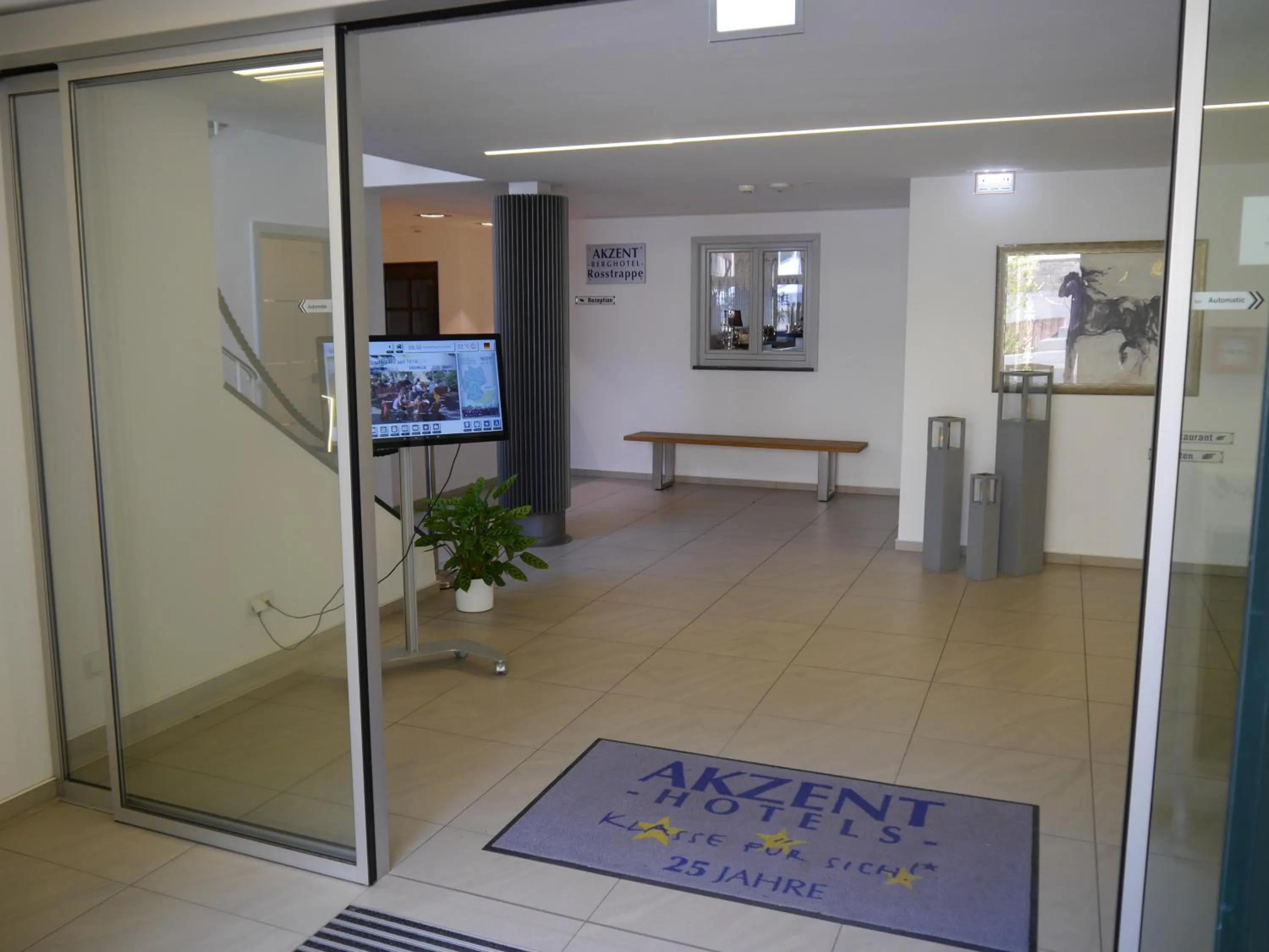 Lobby or reception in Akzent Berghotel Rosstrappe