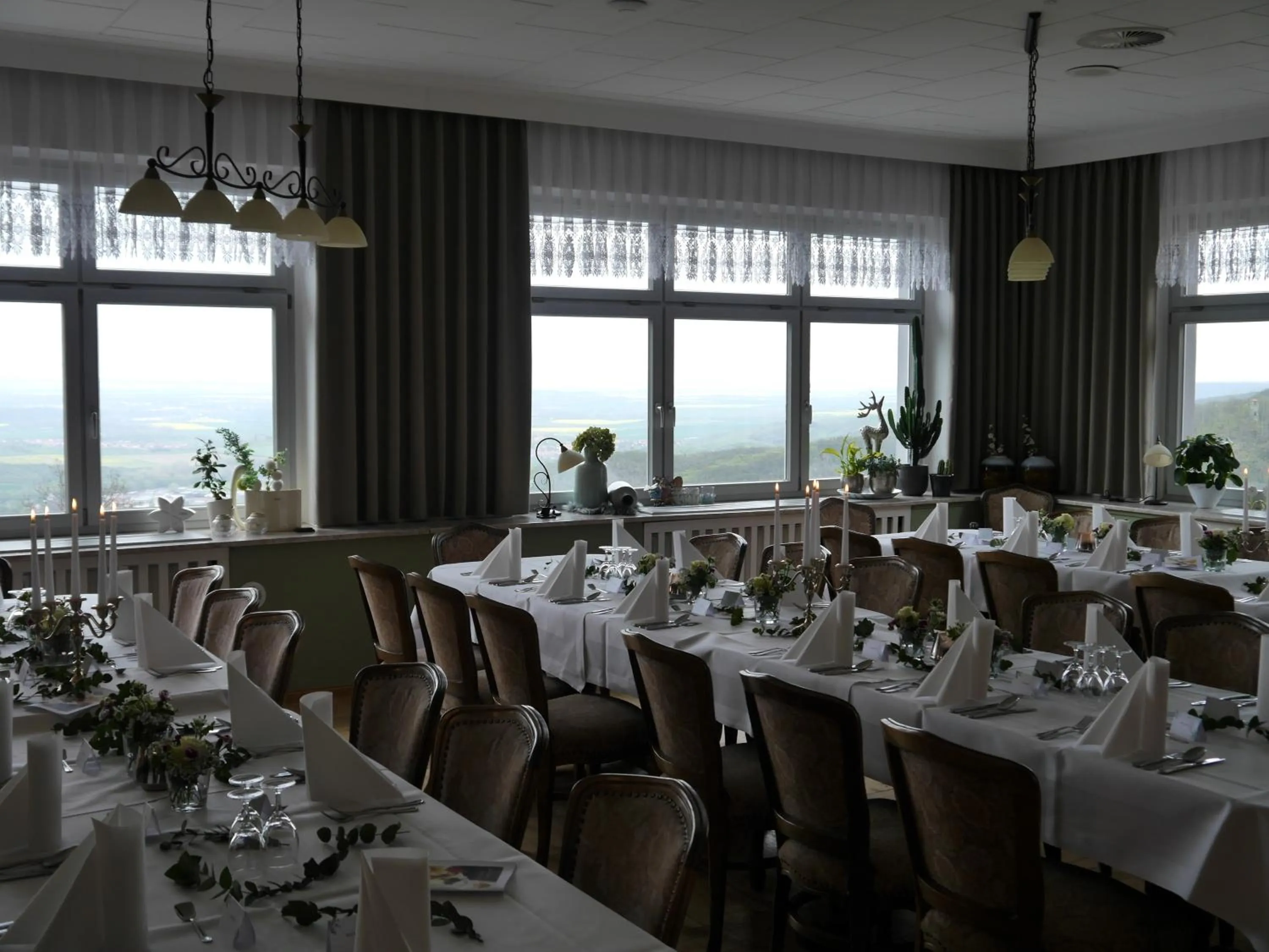 Restaurant/places to eat in Akzent Berghotel Rosstrappe