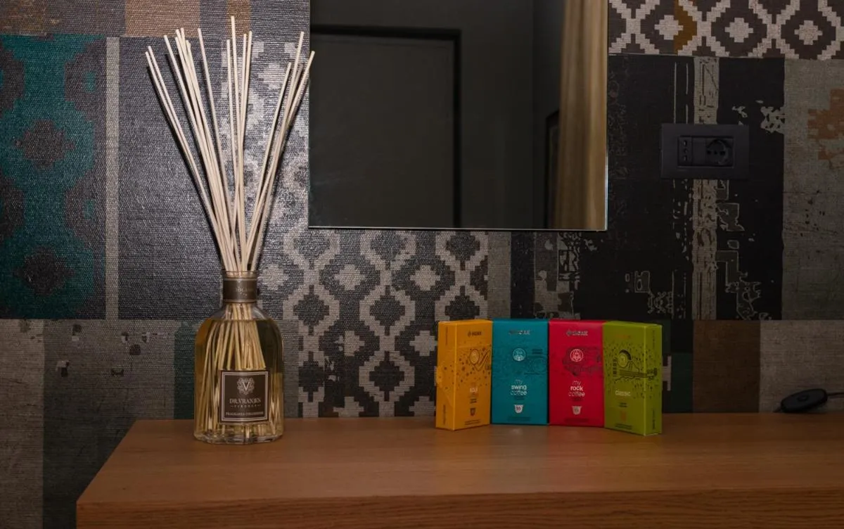 Decorative detail in Fiorini Rooms Pescasseroli