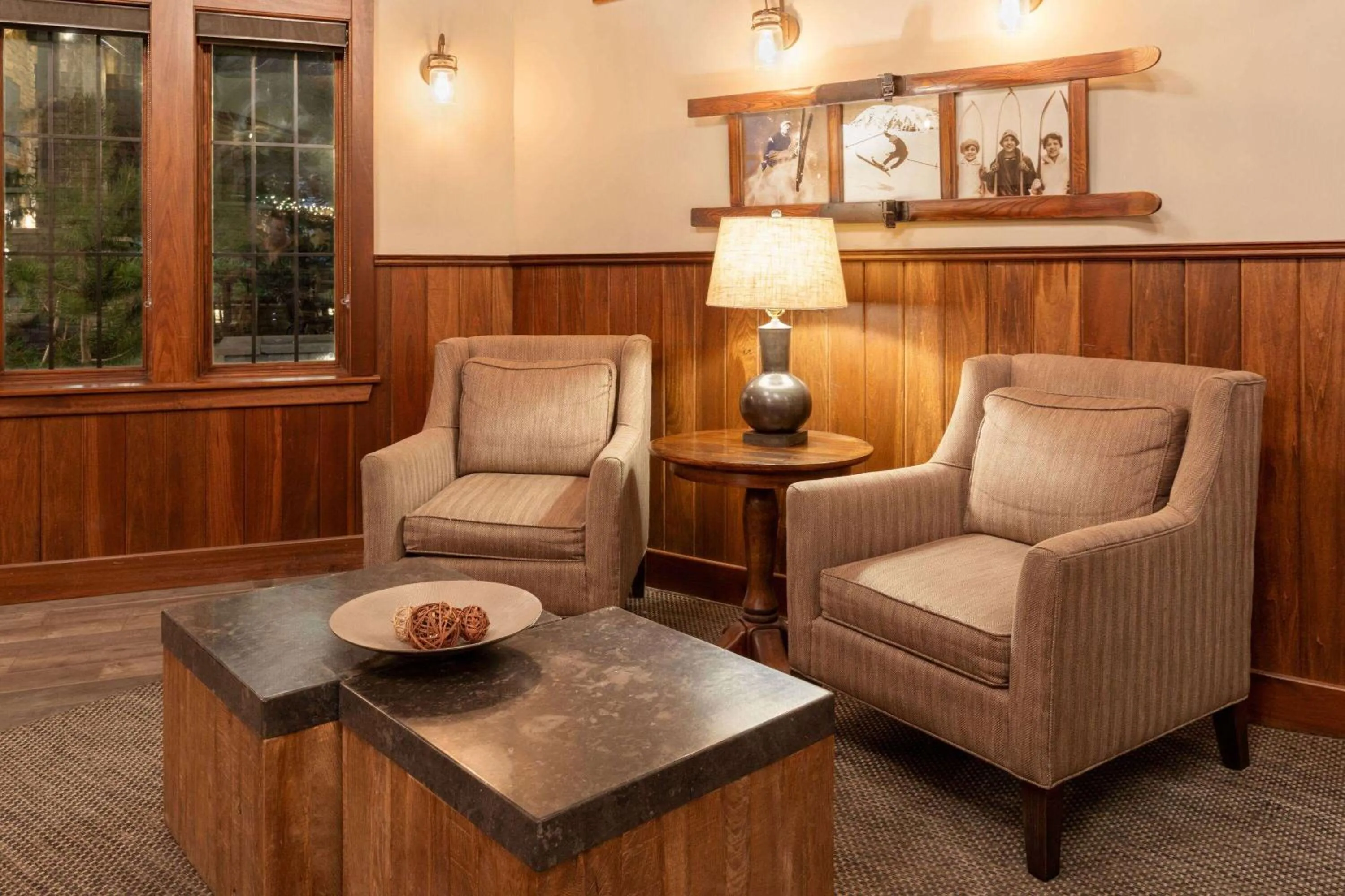 Lobby or reception in Corduroy Inn and Lodge, Trademark Collection by Wyndham