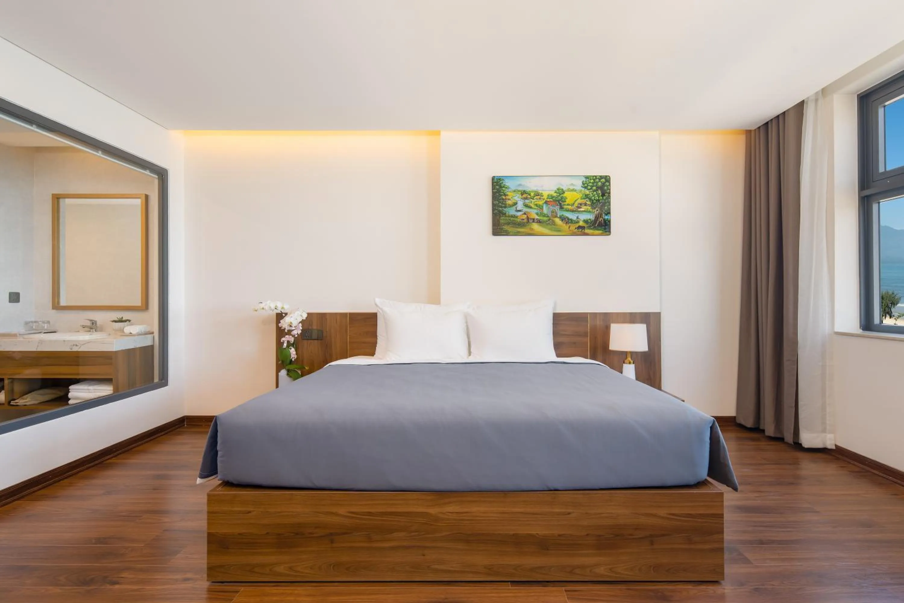 Bedroom, Bed in Avenis Hotel