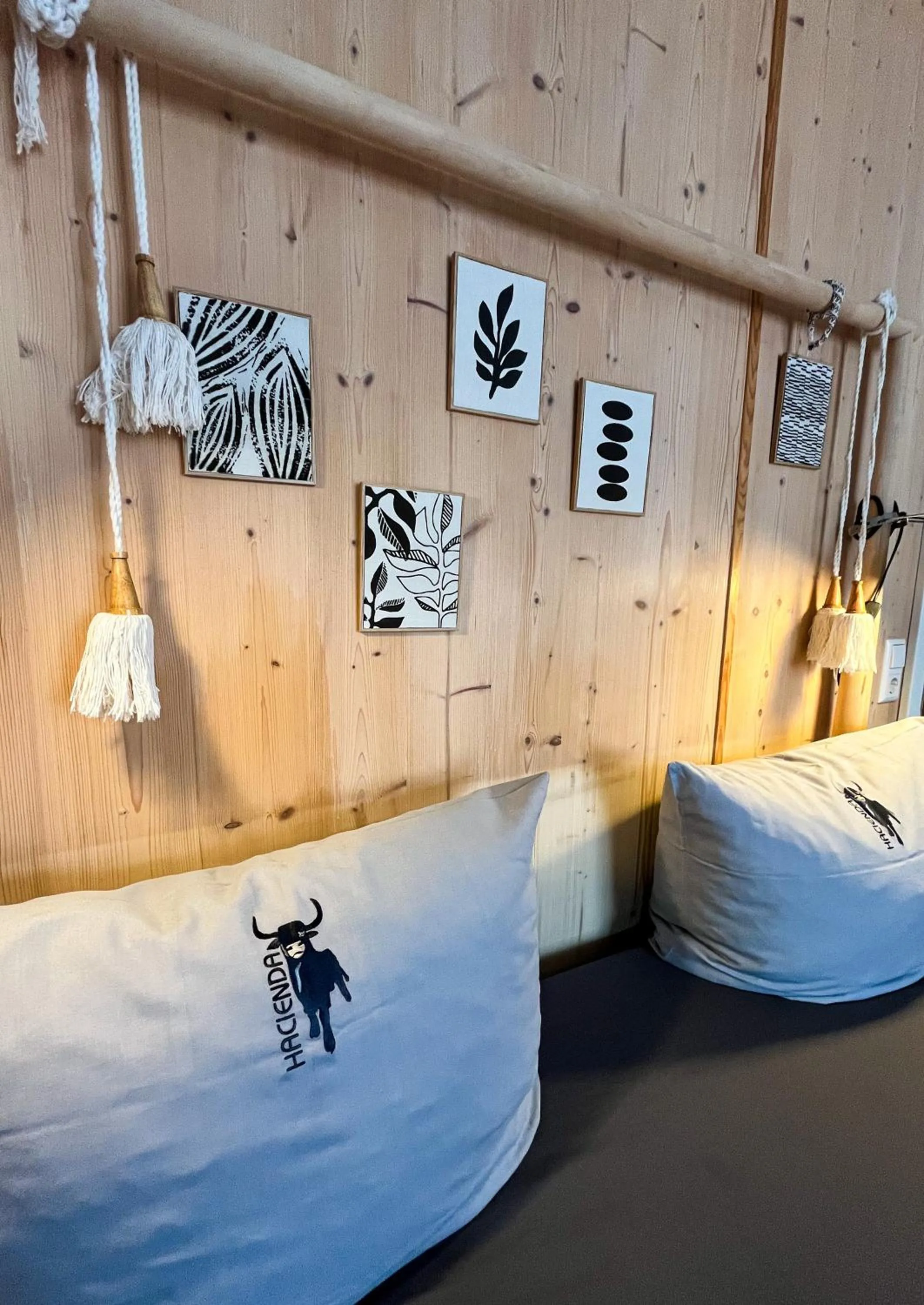 Decorative detail, Bed in Hacienda Rooms