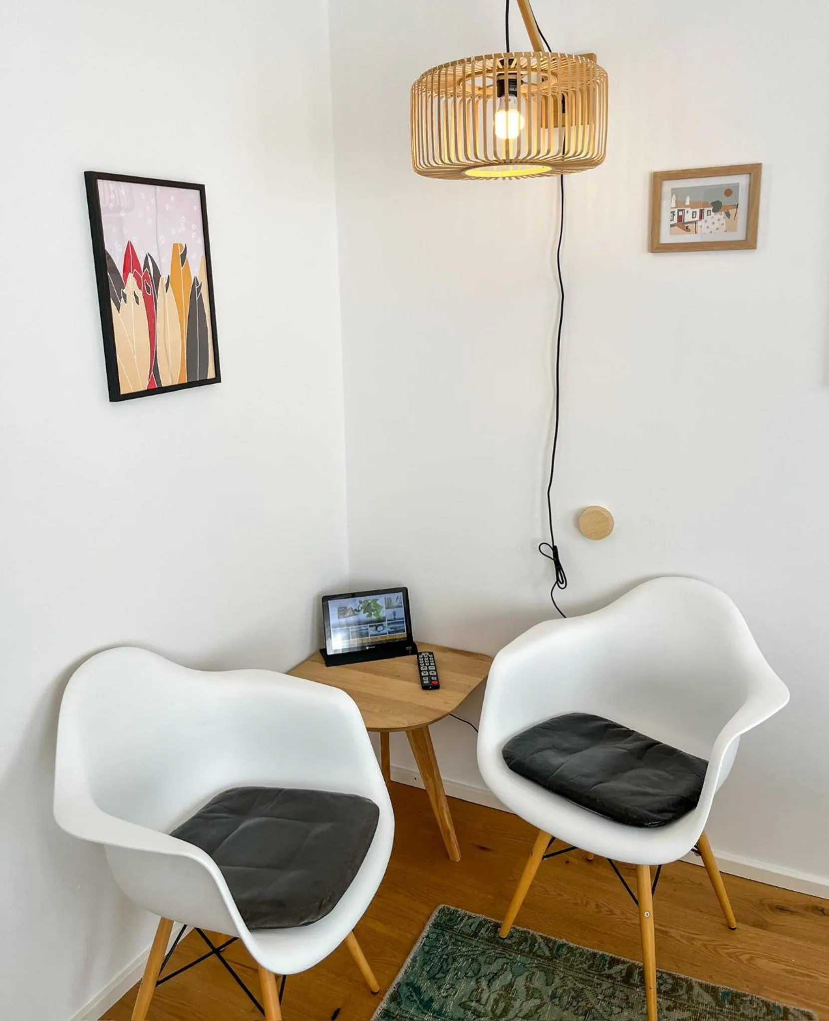 Seating area in Hacienda Rooms