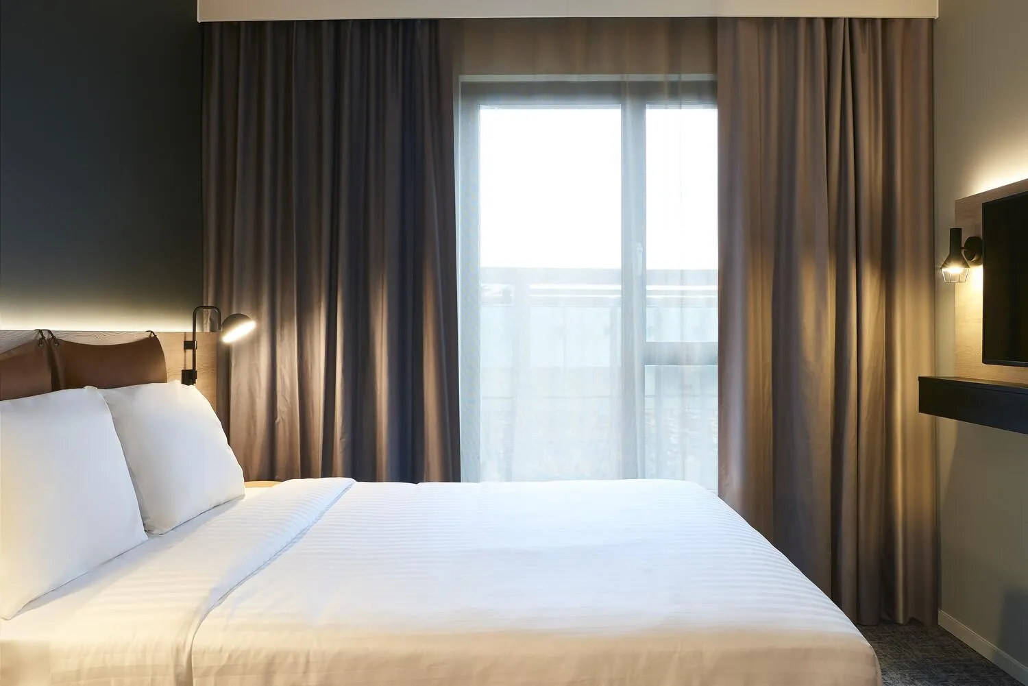 Bedroom, Bed in Moxy Chester