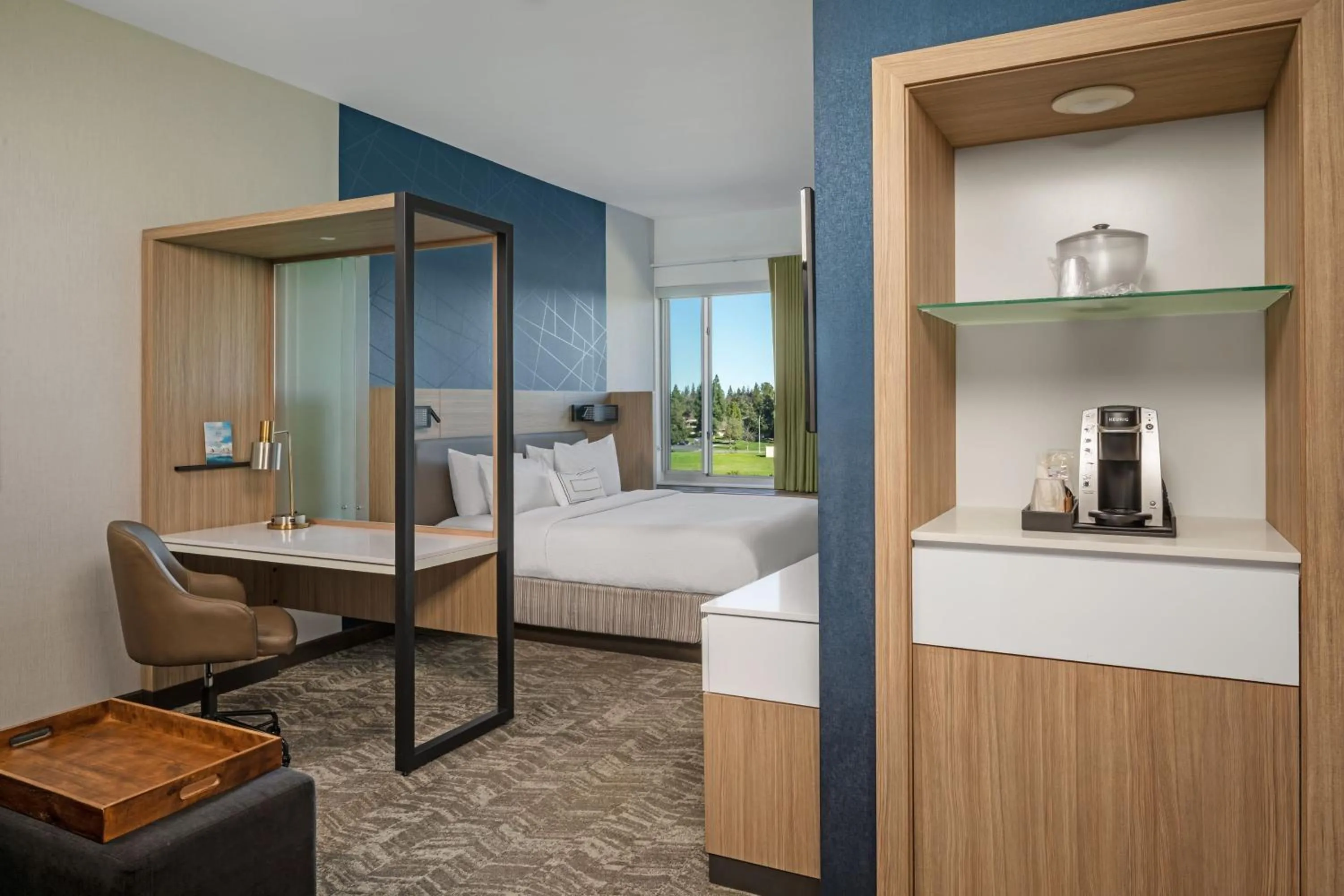 Bedroom, Bed in SpringHill Suites by Marriott West Sacramento