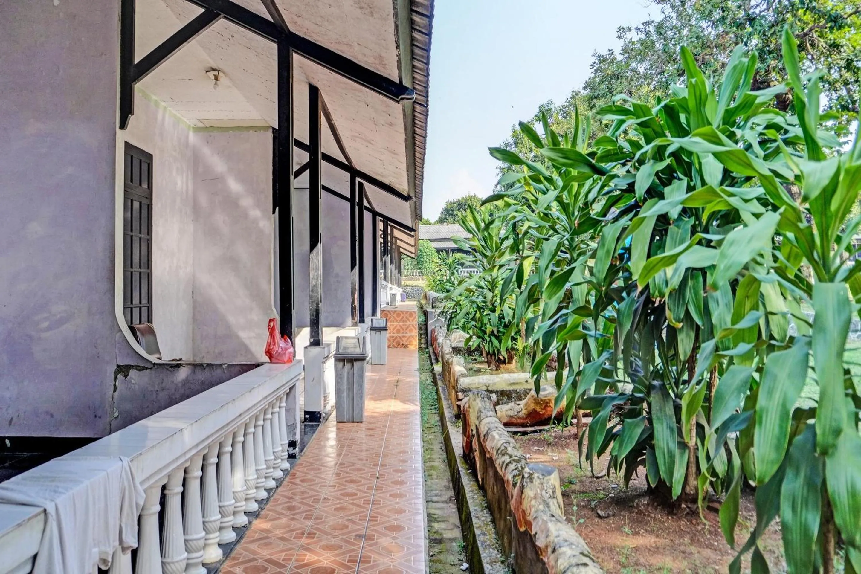 Lobby or reception in SPOT ON 91798 Hotel Grand Mutiara