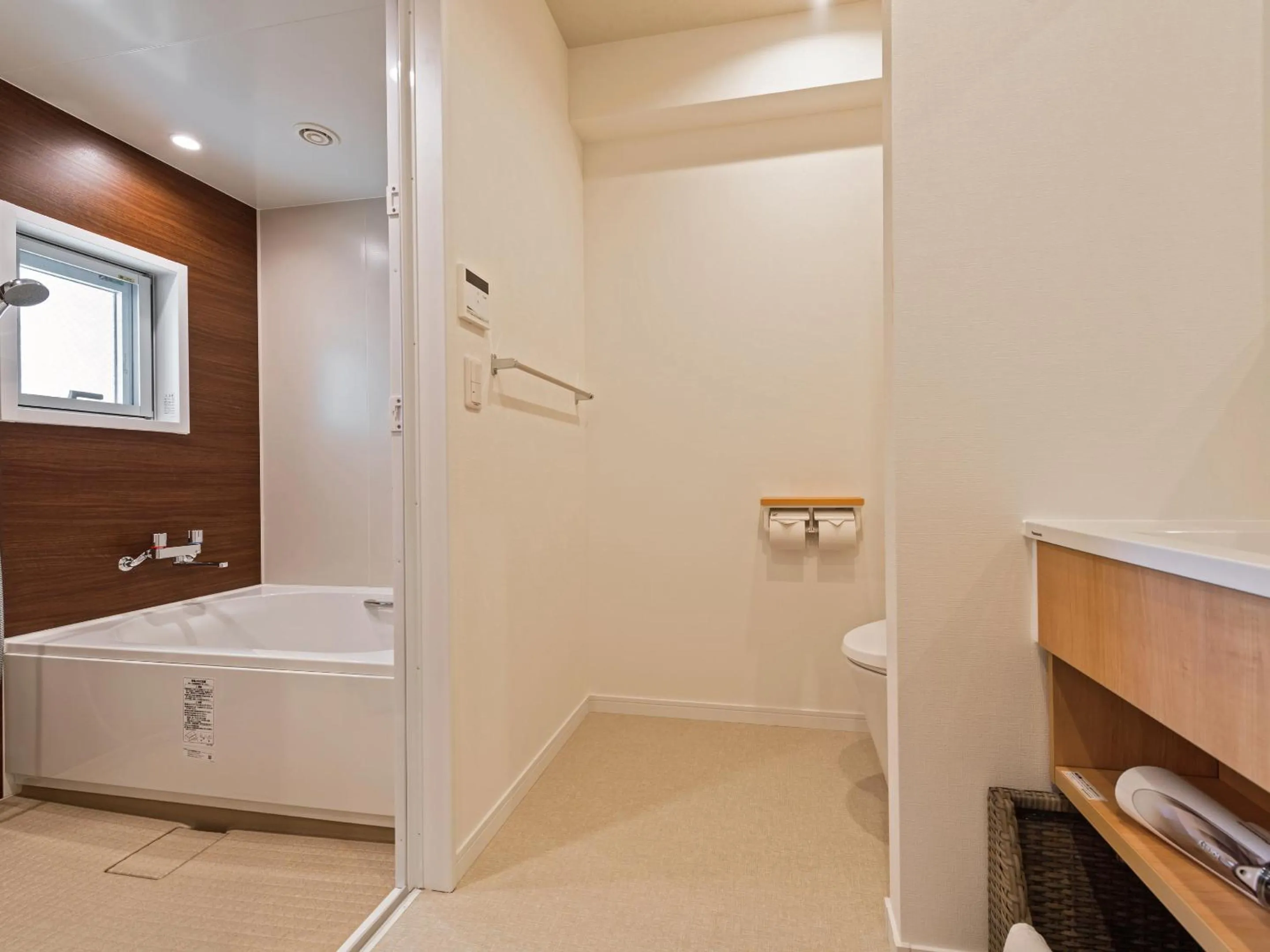 Bathroom in Private Condo Chatan Jagaru by Coldio Premium