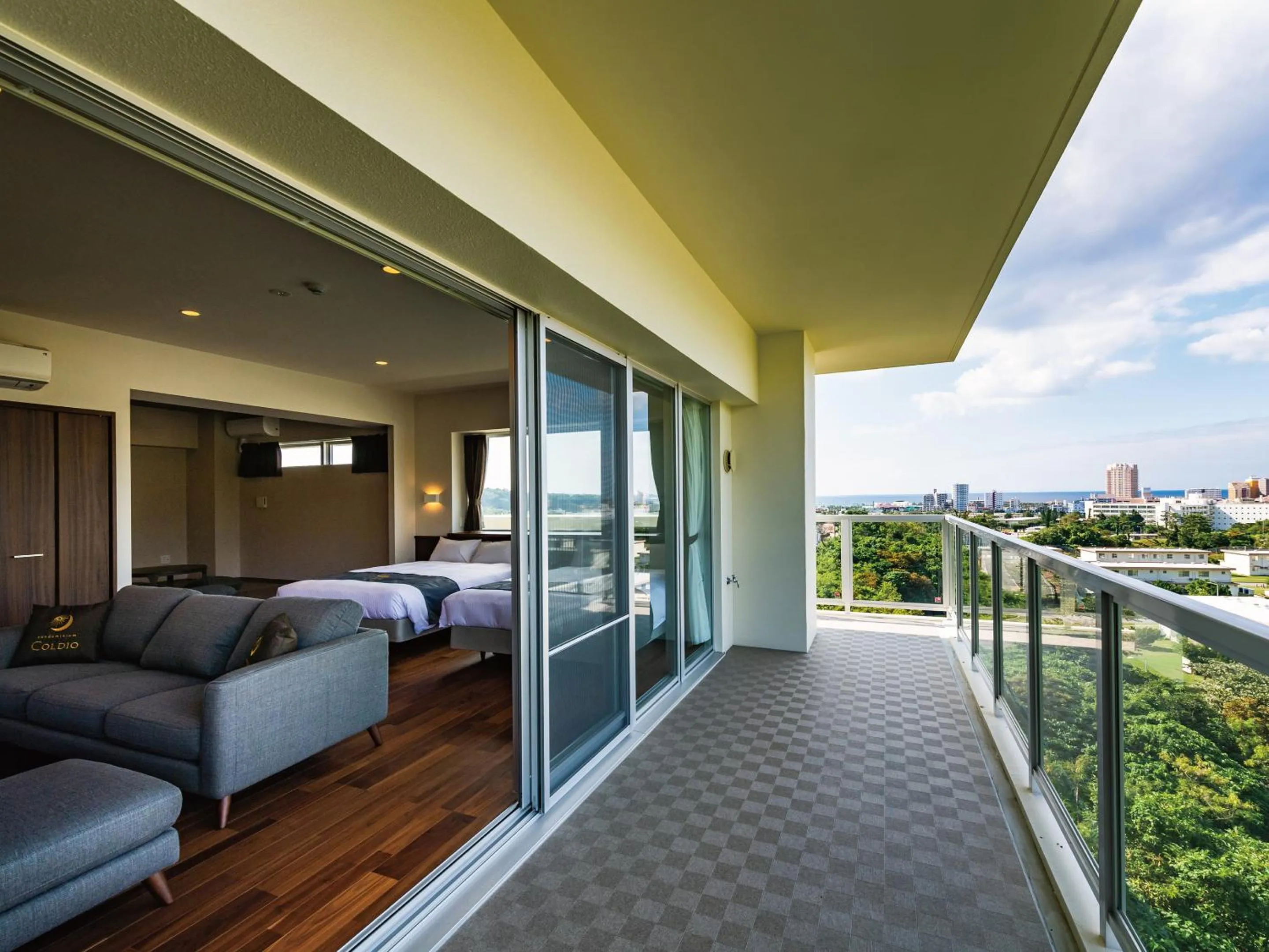 Balcony/Terrace in Private Condo Chatan Jagaru by Coldio Premium