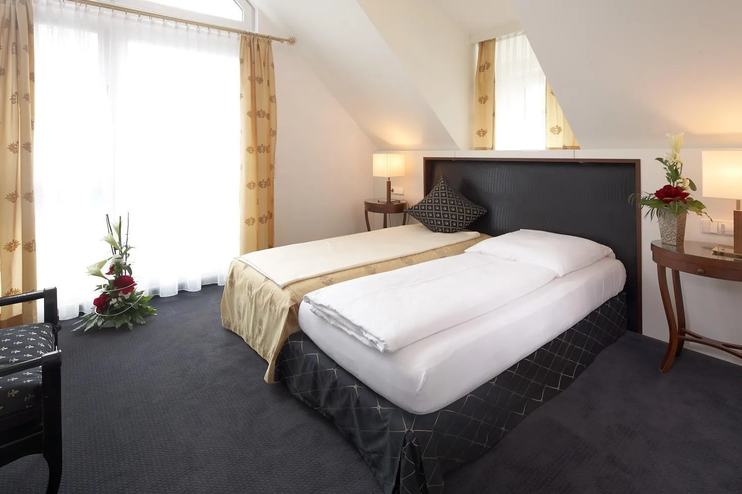 Bed in Hotel Ochsen Stuttgart