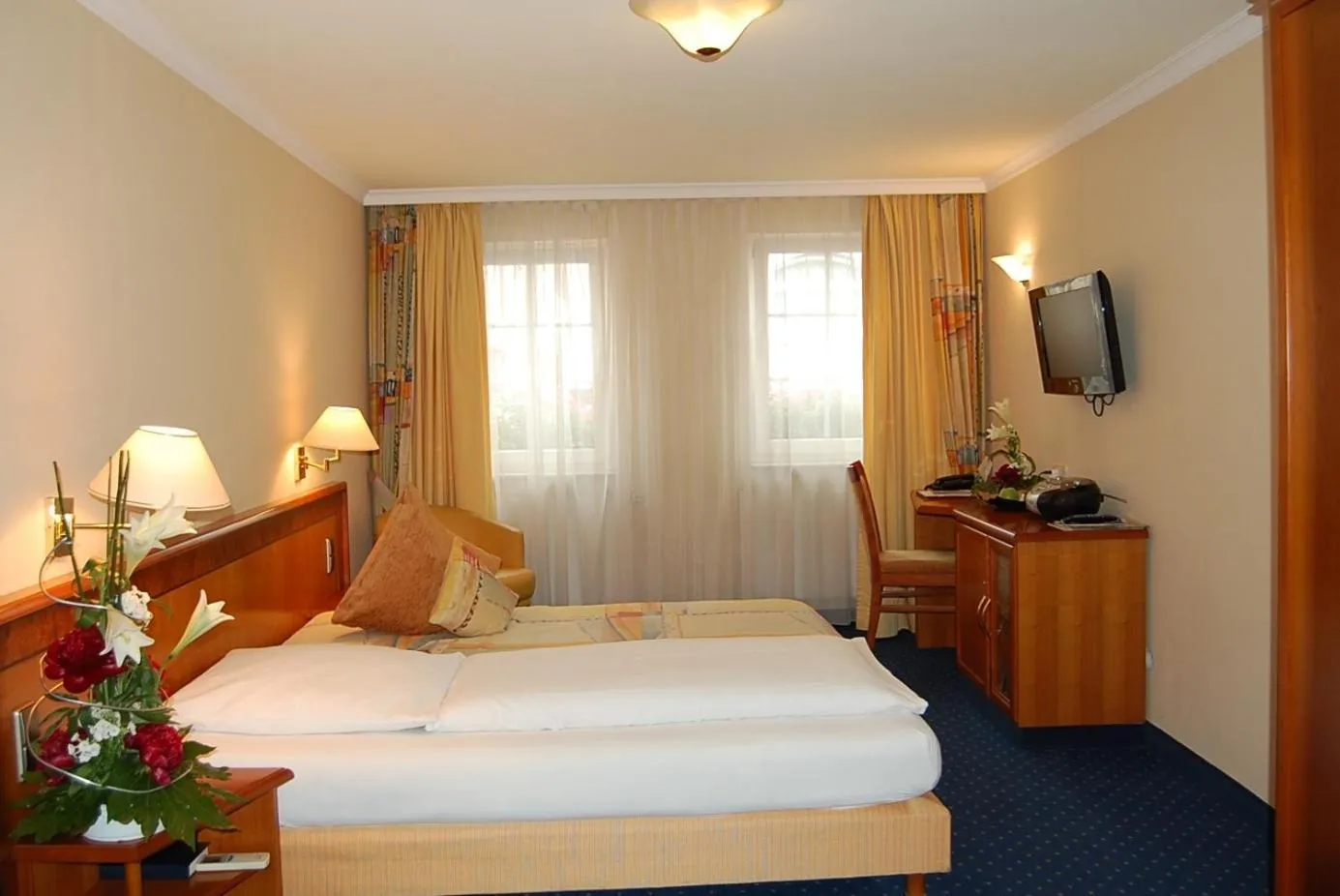 Bed in Hotel Ochsen Stuttgart